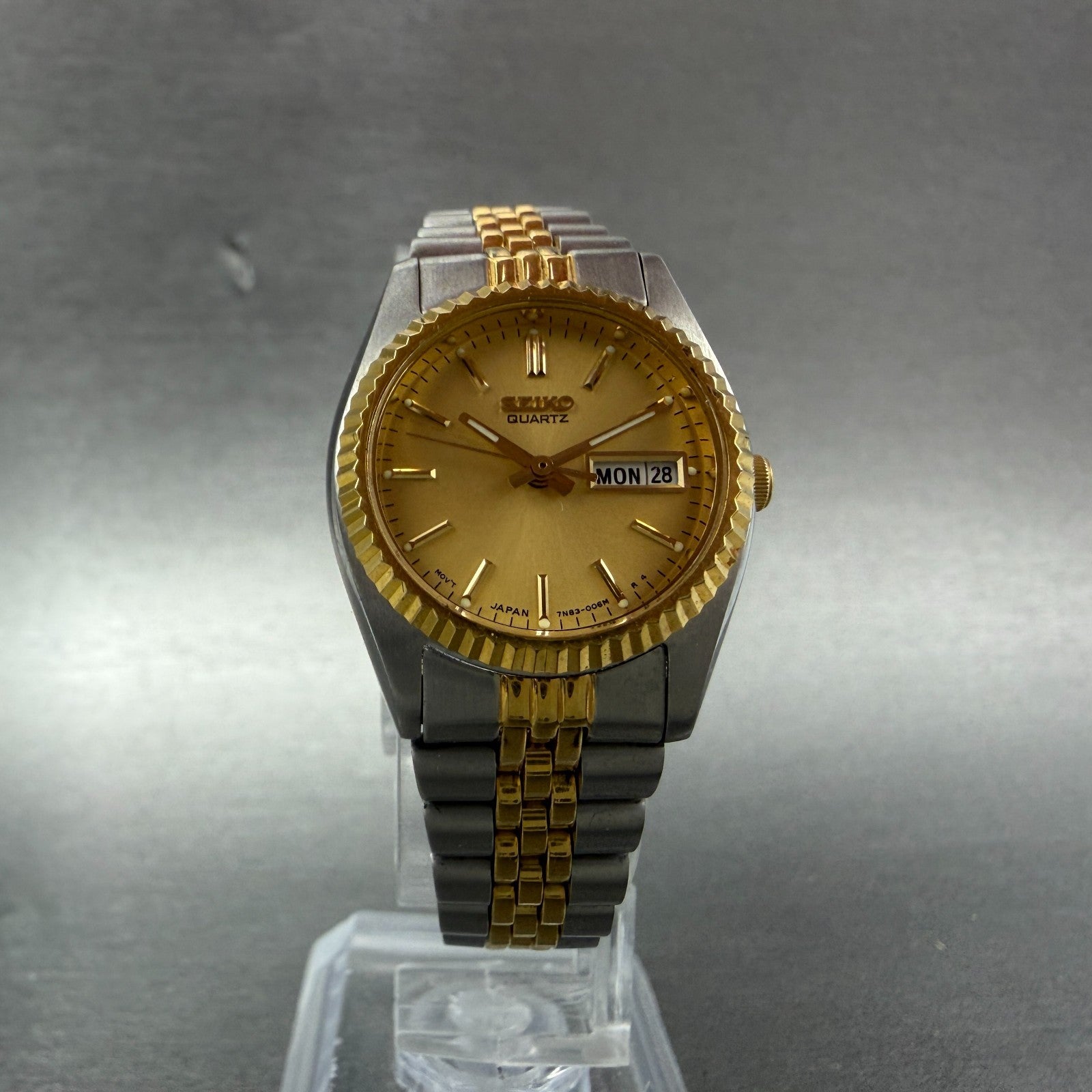 Seiko Watch Women 24mm Gold Dial Two Tone Daydate Round 7n83-0041 New Battery 785