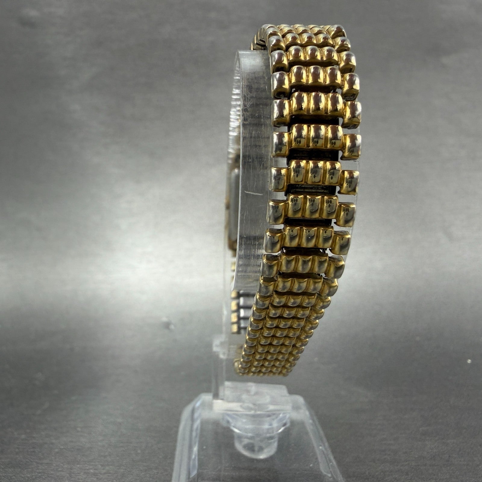 Seiko Tank Watch Women 13mm White Dial Gold Tone Rectangle 2e20-6129 New Battery7