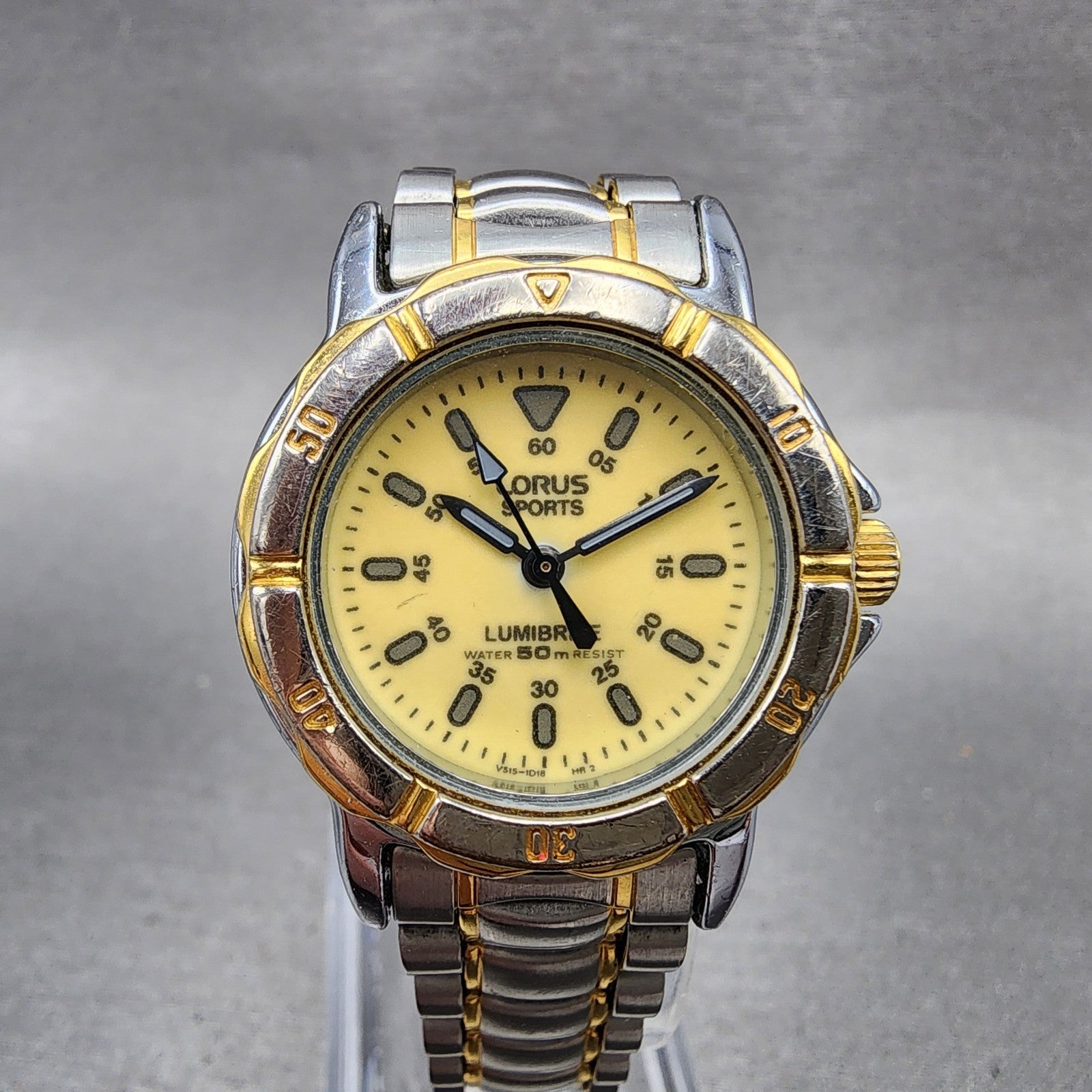 Seiko Lorus Sports Lumibrite Dive Watch Women 28mm Luminous Dial TwoTone NewBat0