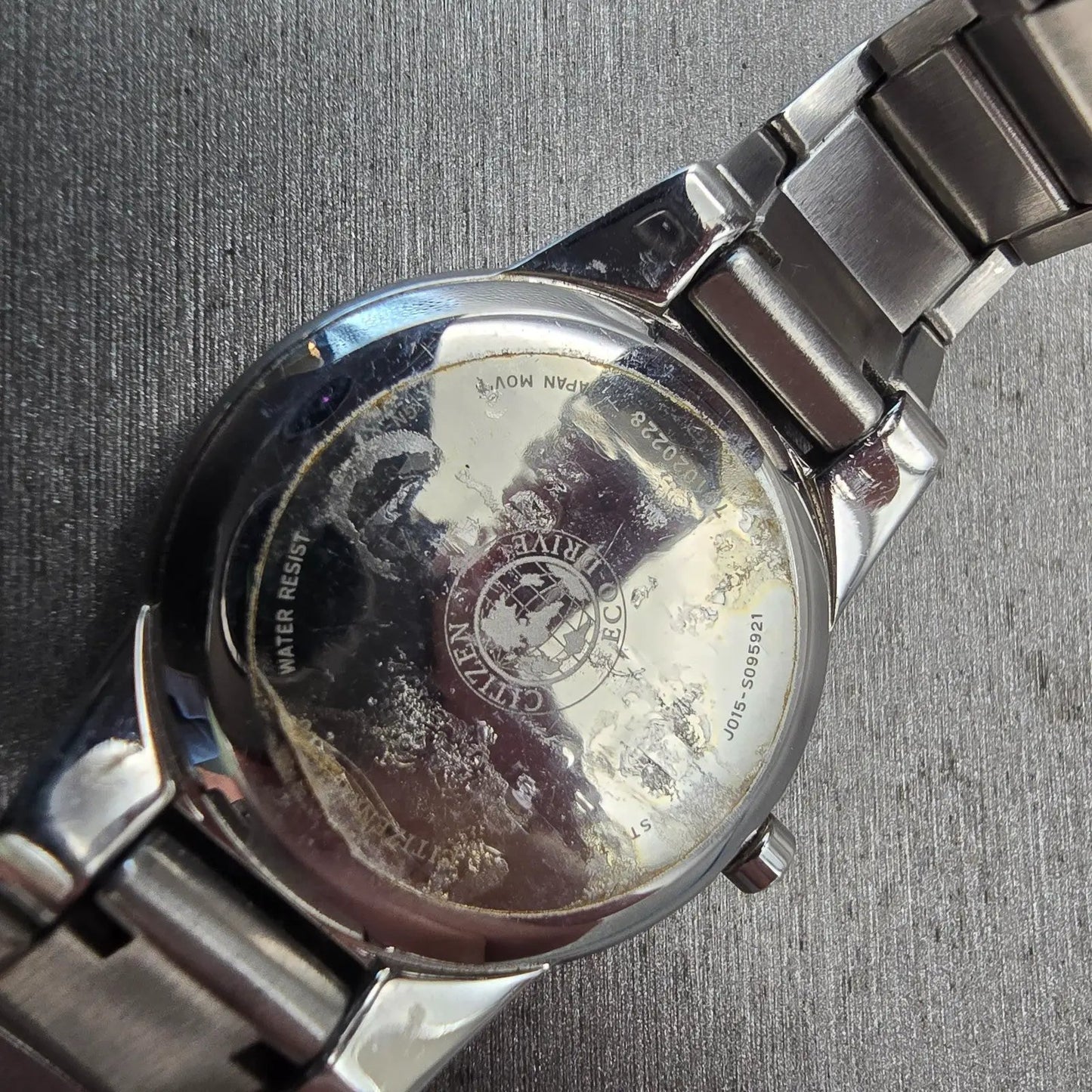 Citizen Eco-Drive Watch Women 30mm Silver Dial Silver Date J015-S095921 Runs10
