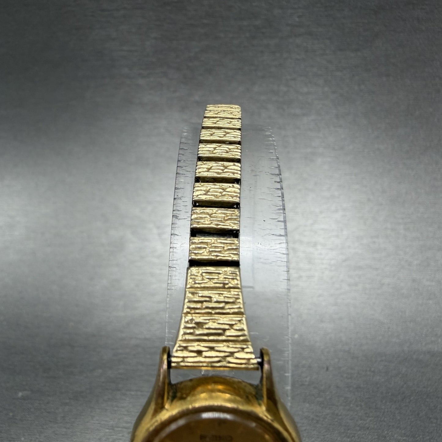 Seiko Watch Women 20mm Champagne Dial Gold Tone Round 1N01-0E19 New Battery4