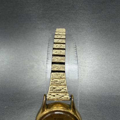 Seiko Watch Women 20mm Champagne Dial Gold Tone Round 1N01-0E19 New Battery4