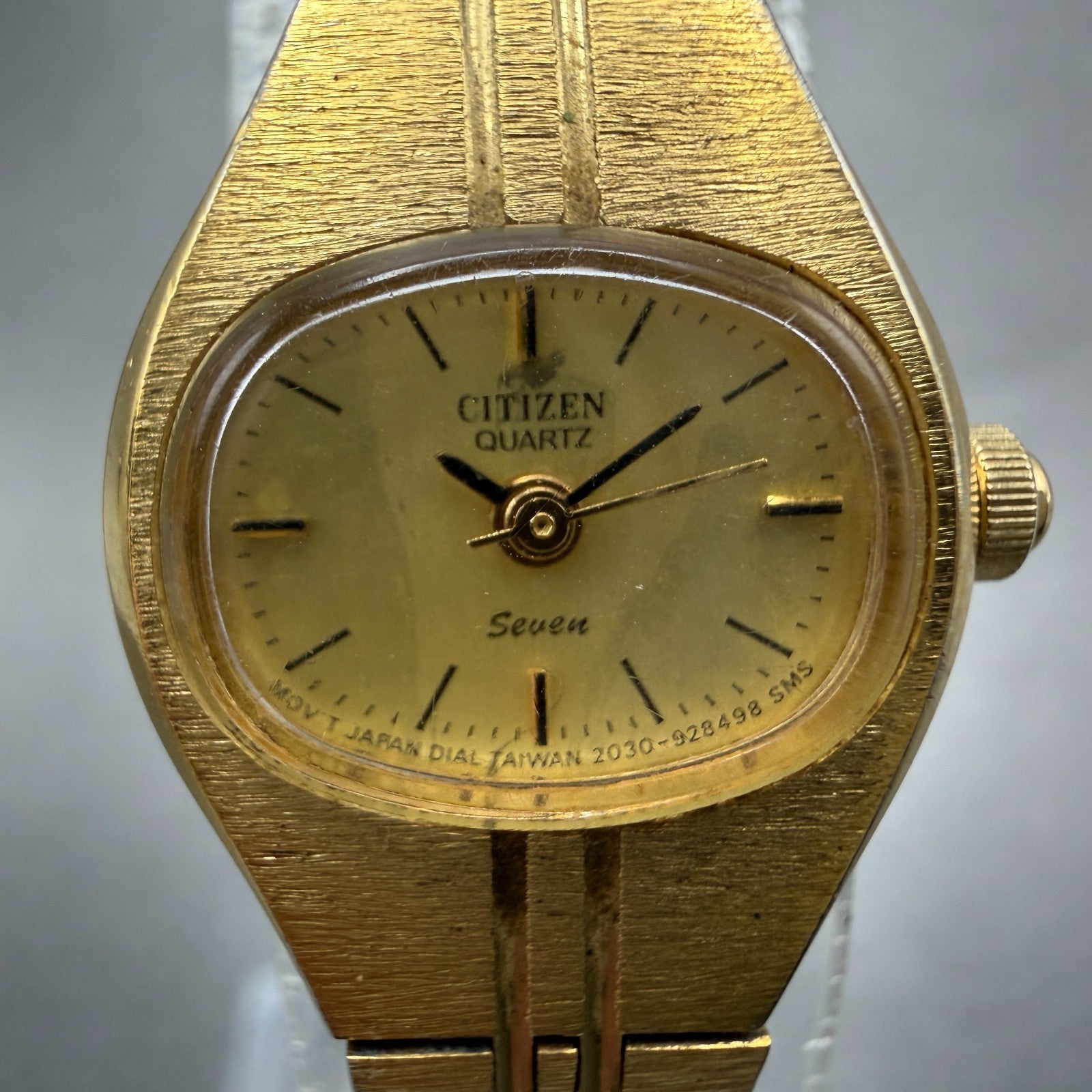 Citizen Seven Watch Women 18mm Champagne Dial Gold Tone 2030-069129 New Battery1