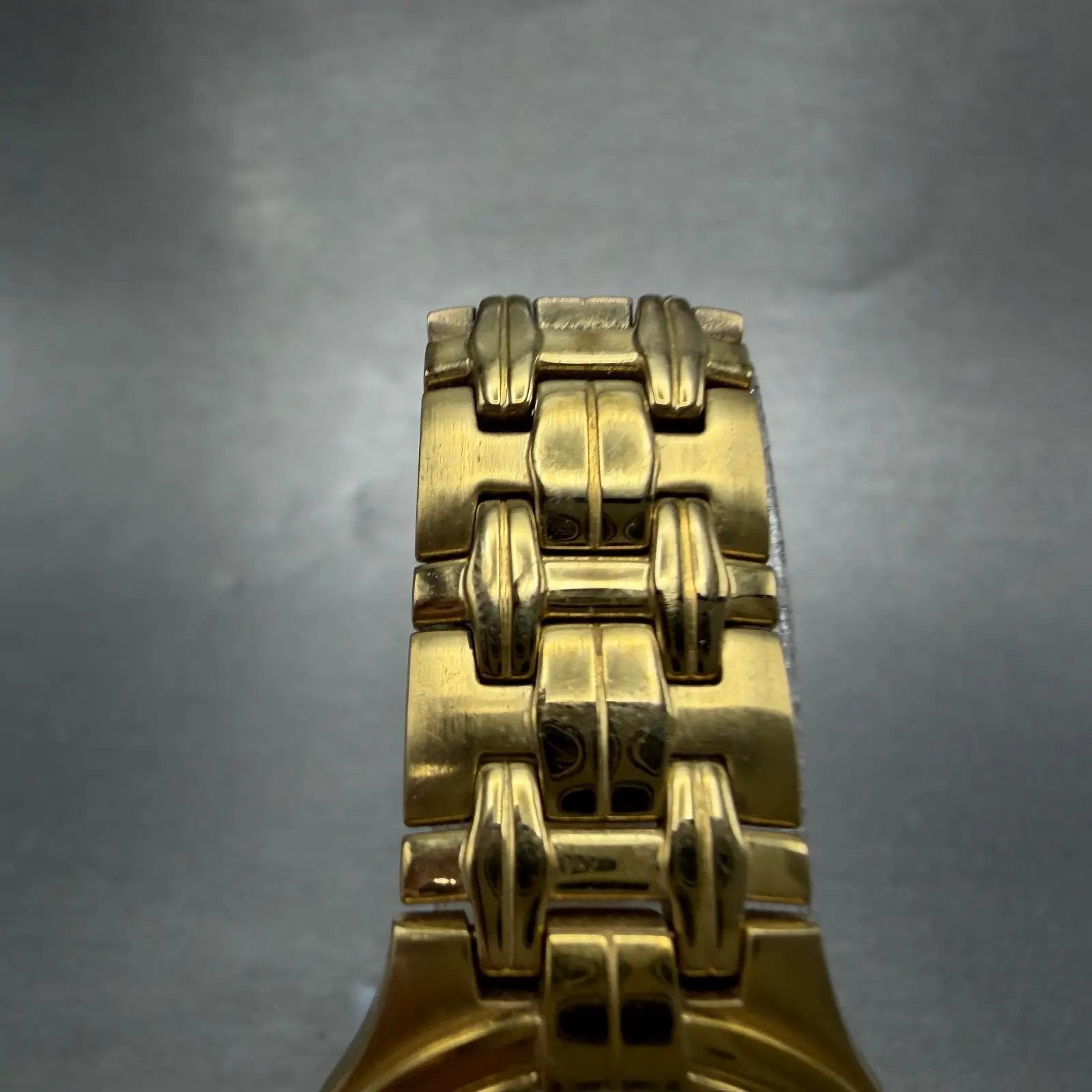 Wittnauer Watch Women 25mm MOP Dial Gold Tone Round Crystals 11P06 New Battery4