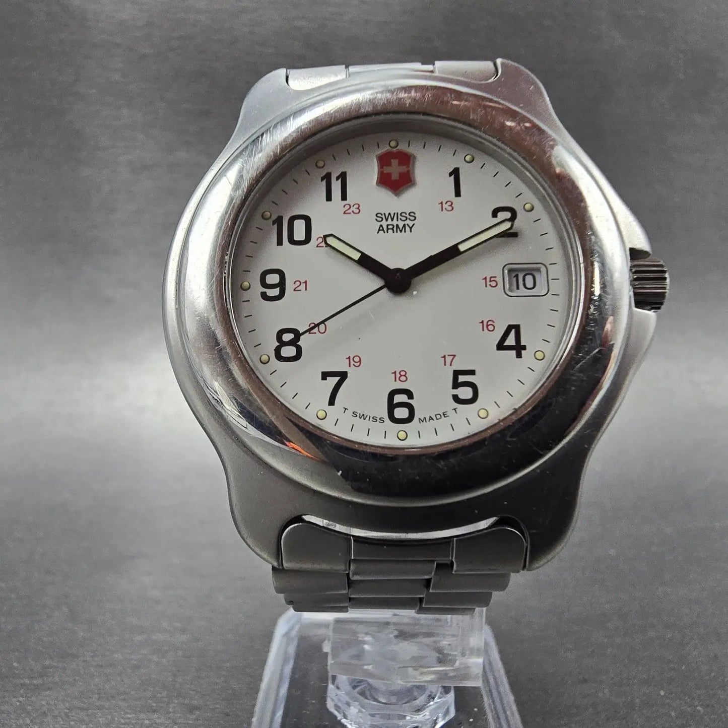 Victorinox Swiss Army Officer Watch Men 40mm White Dial Steel Date Round PARTS L6