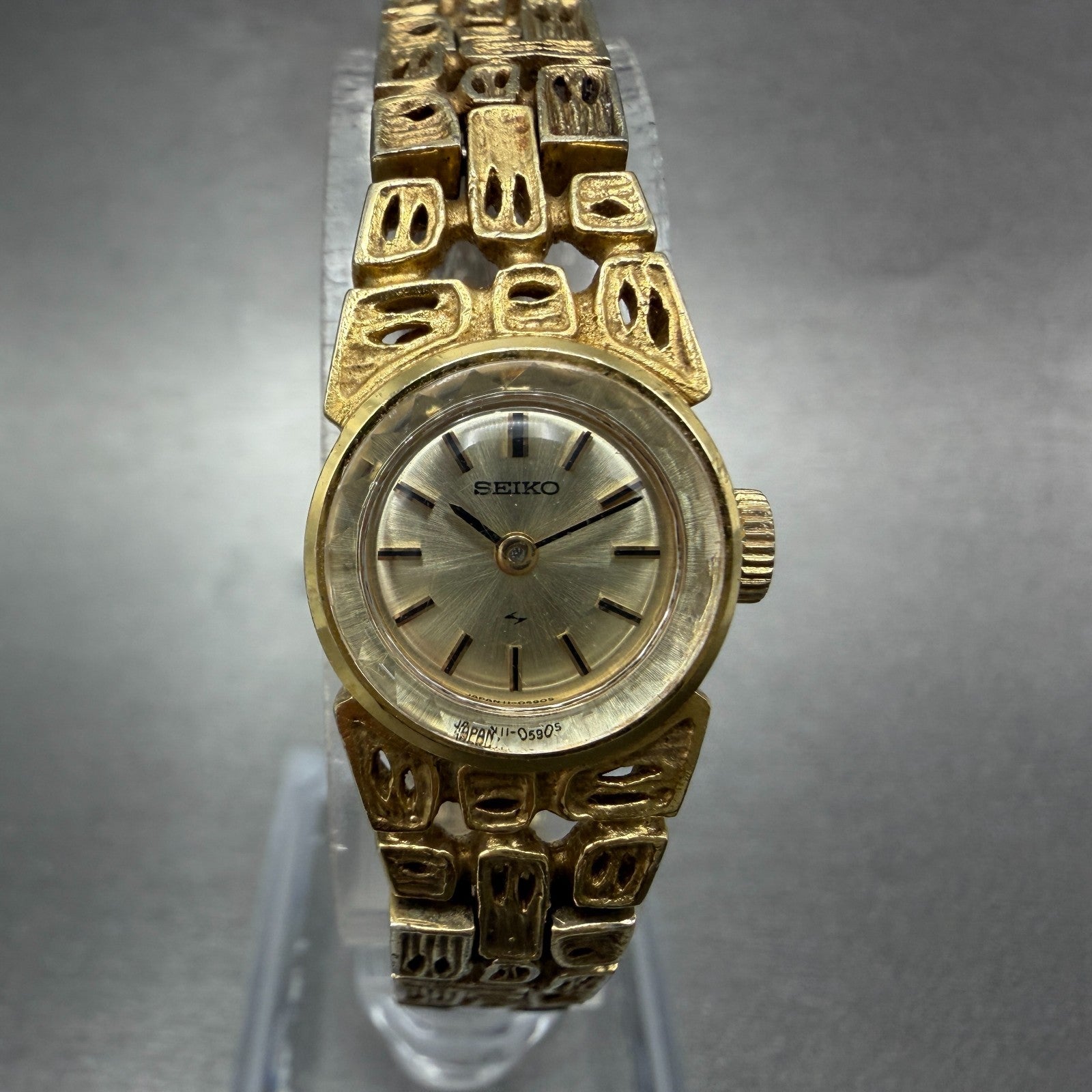 Seiko Watch Women 16mm Silver Dial Gold Tone Manual Round 11-0549 Runs Vintage0