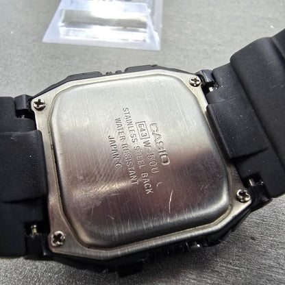 Casio W-50U World Time Watch Men 32mm Black Alarm Chronograph New Battery VTG9