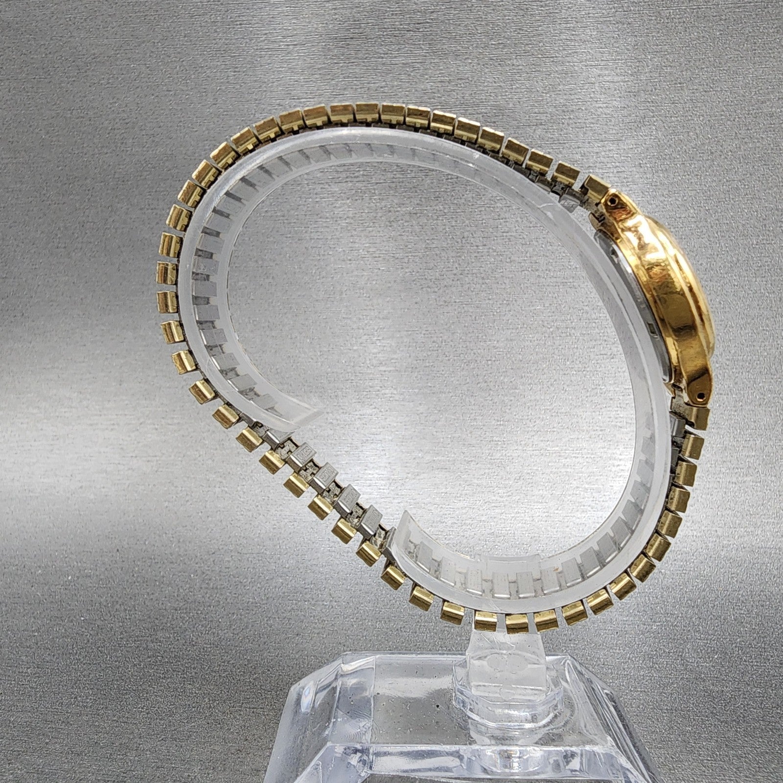 Seiko Watch Women 24mm Gold Dial Gold Tone Daydate Round 7N830141 New Battery8