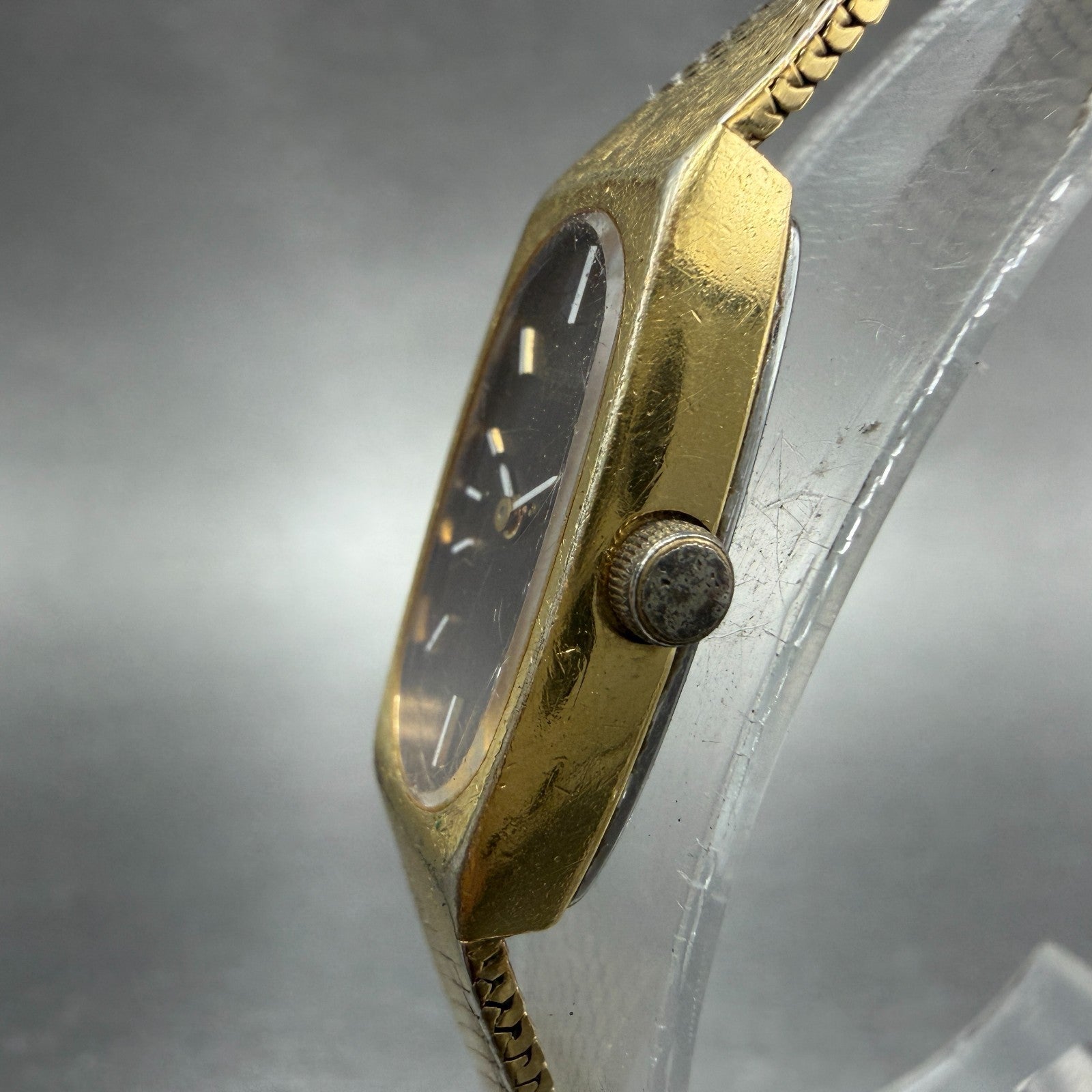 Seiko Tank Watch Women 13mm Brown Dial Gold Tone Oval 1320-5009 New Battery ABC2