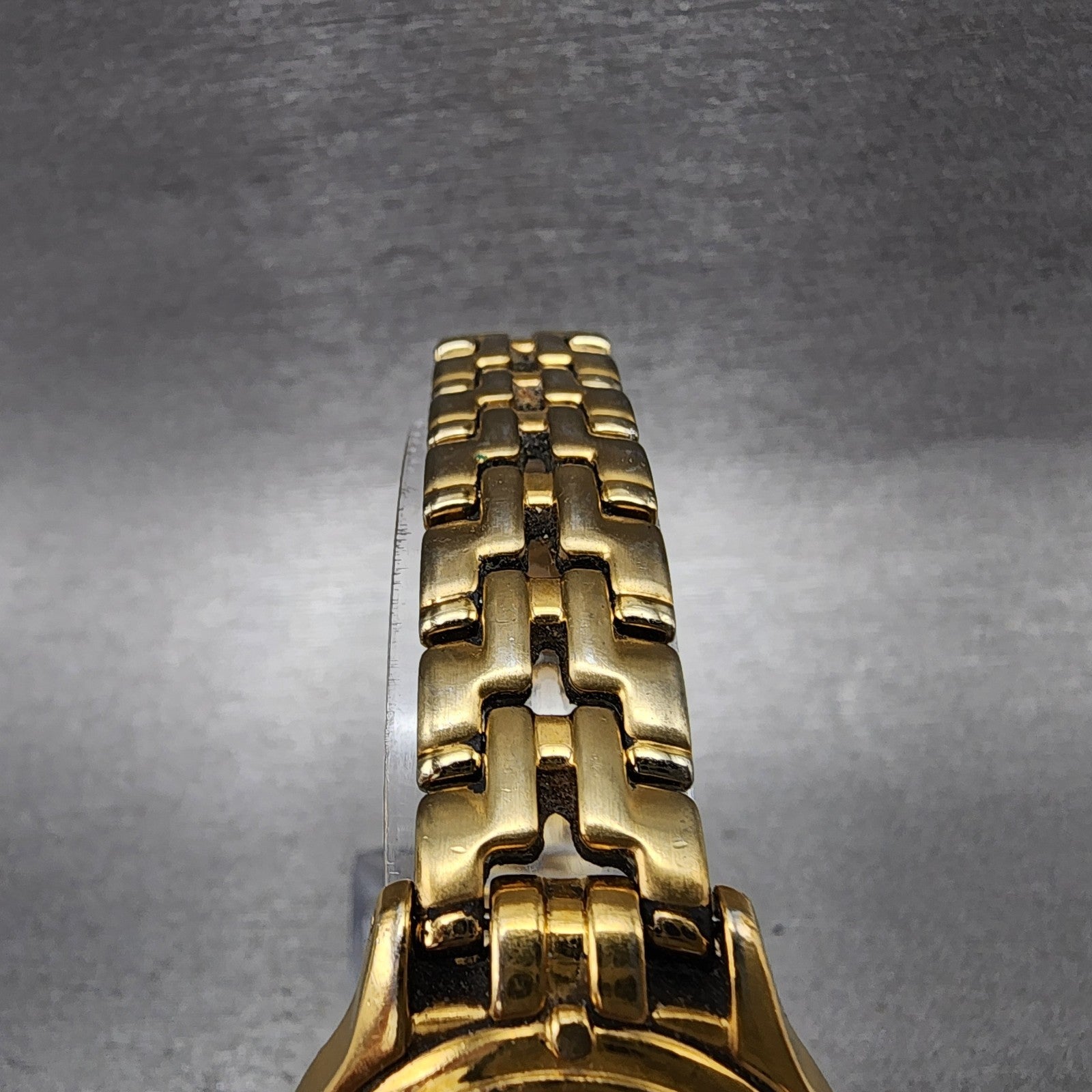 Seiko Watch Women 26mm Champagne Dial Gold Tone Date Round 7n820599 New Battery4
