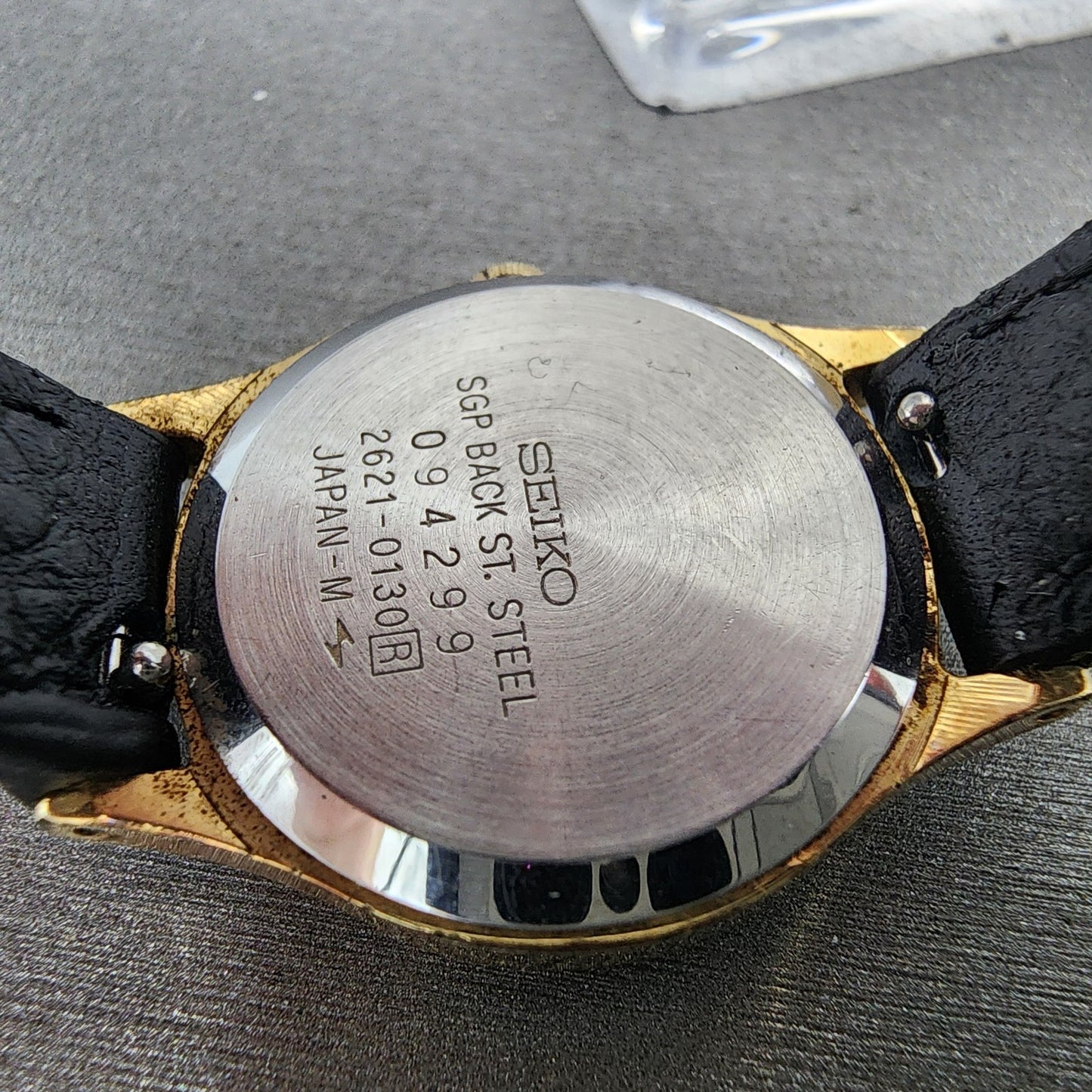 Seiko Watch Women 25mm Silver Dial Gold Tone Round 26210130 New Battery9