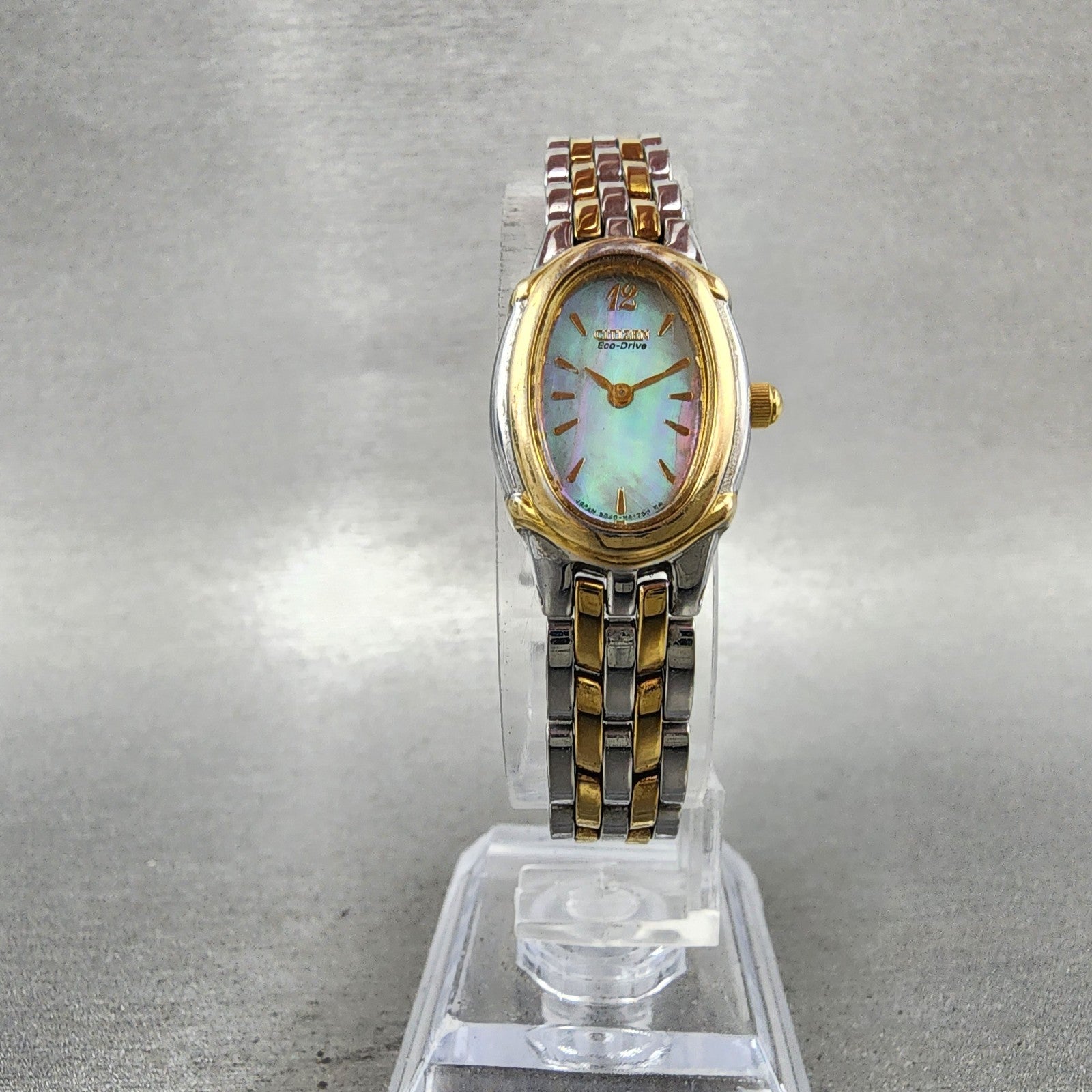 Citizen EcoDrive Watch Women 17mm MOP Dial Two Tone Oval B020H23923 Runs5