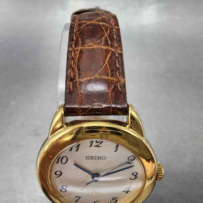 Seiko Neue Watch Women 26mm White Dial Gold Tone Round 1F210050 New Battery3