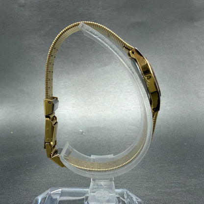 Seiko Watch Women 16mm Champagne Dial Gold Tone Rectangle 2c20-5569 New Battery38