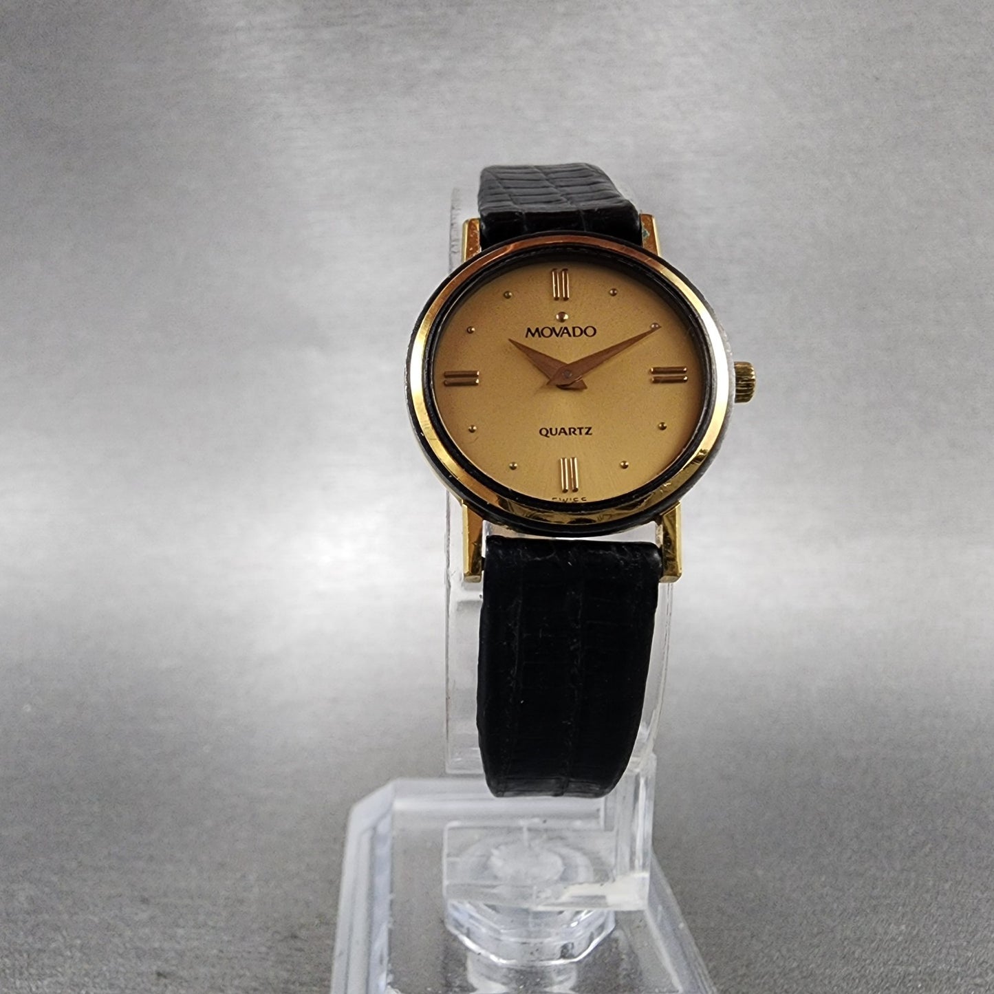 Movado Watch Women 21mm Gold Dial Gold Tone Round 8724839 New Battery5