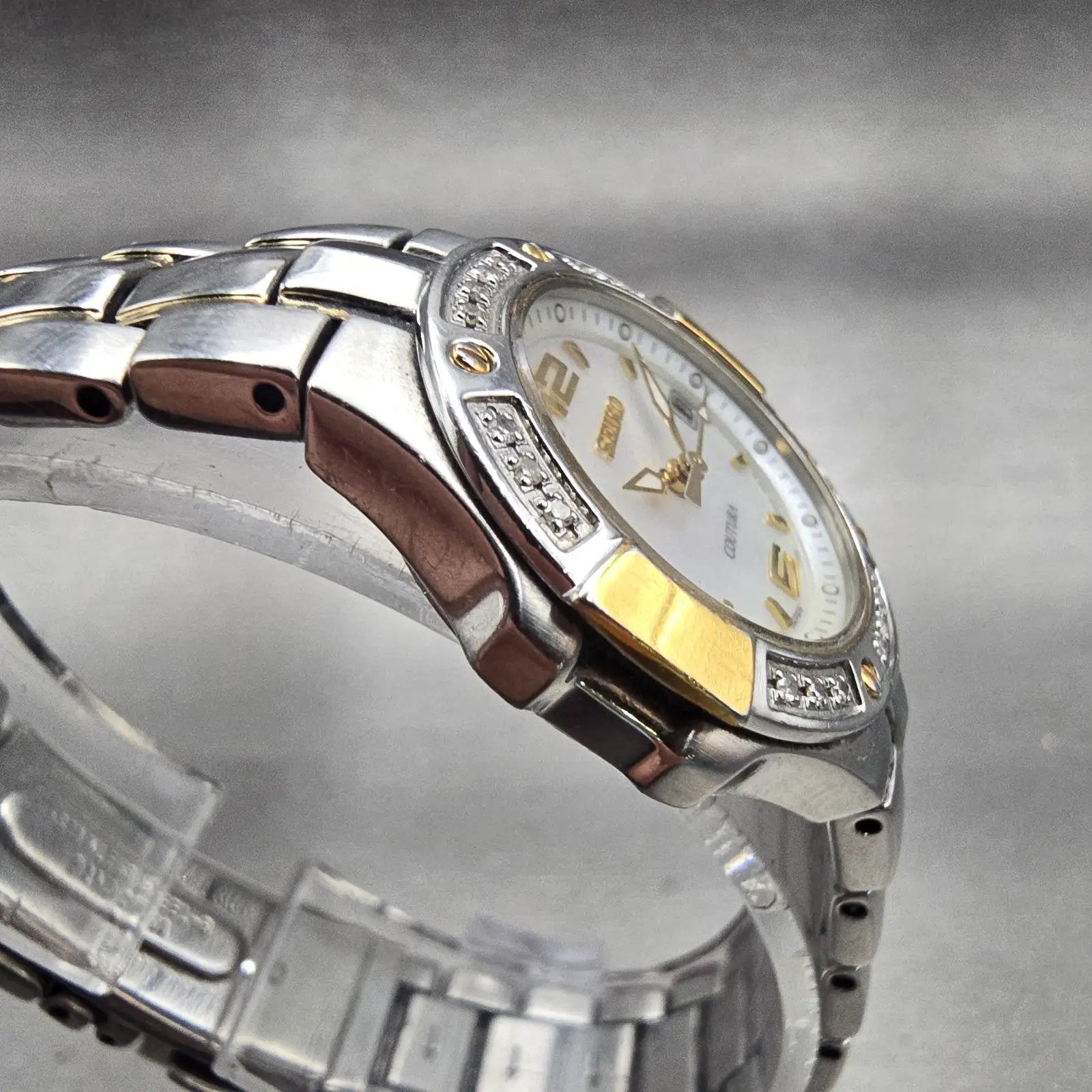 Seiko Coutura Watch Women 26mm MOP Dial Two Tone Date Gemmed 7N82-0CG0 New Batt3