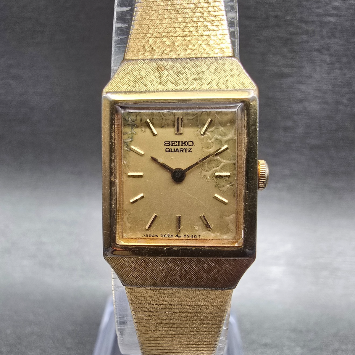 Seiko Watch Women 16mm Gold Dial Gold Tone Rectangle 2C20-5299 New Battery0