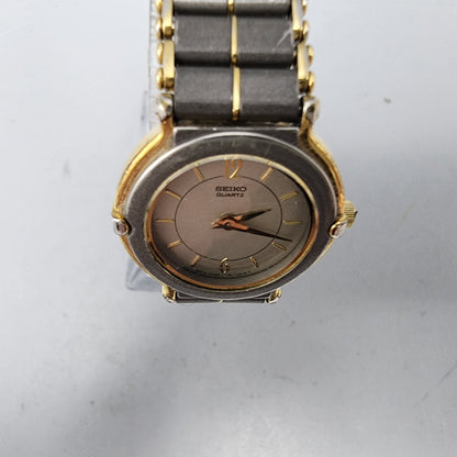 Vintage Seiko Watch Women Two Tone Gray Dial 24mm Round 2P20-001H New Battery