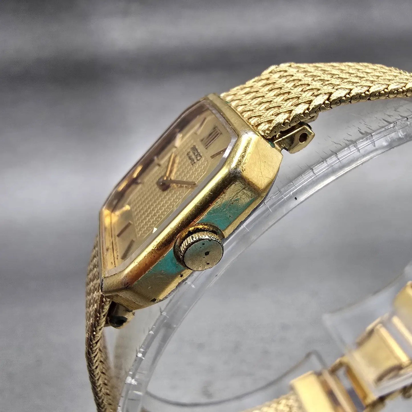 Seiko Watch Women 17mm Gold Dial Gold Tone Rectangle 1400-8089 New Battery VTG2
