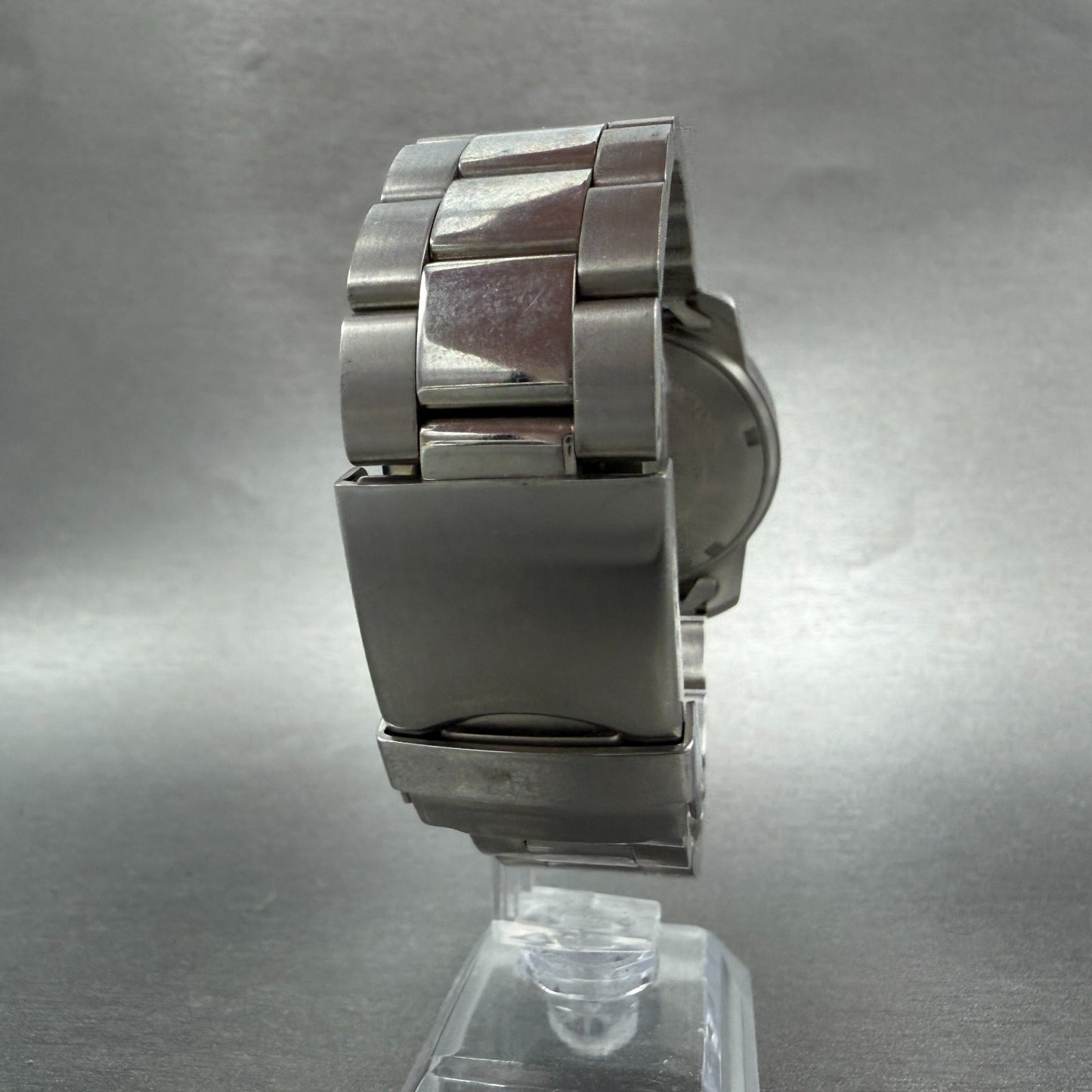 Victorinox Swiss Army Field Watch Men 39mm Silver Dial Steel Date New Battery KL7