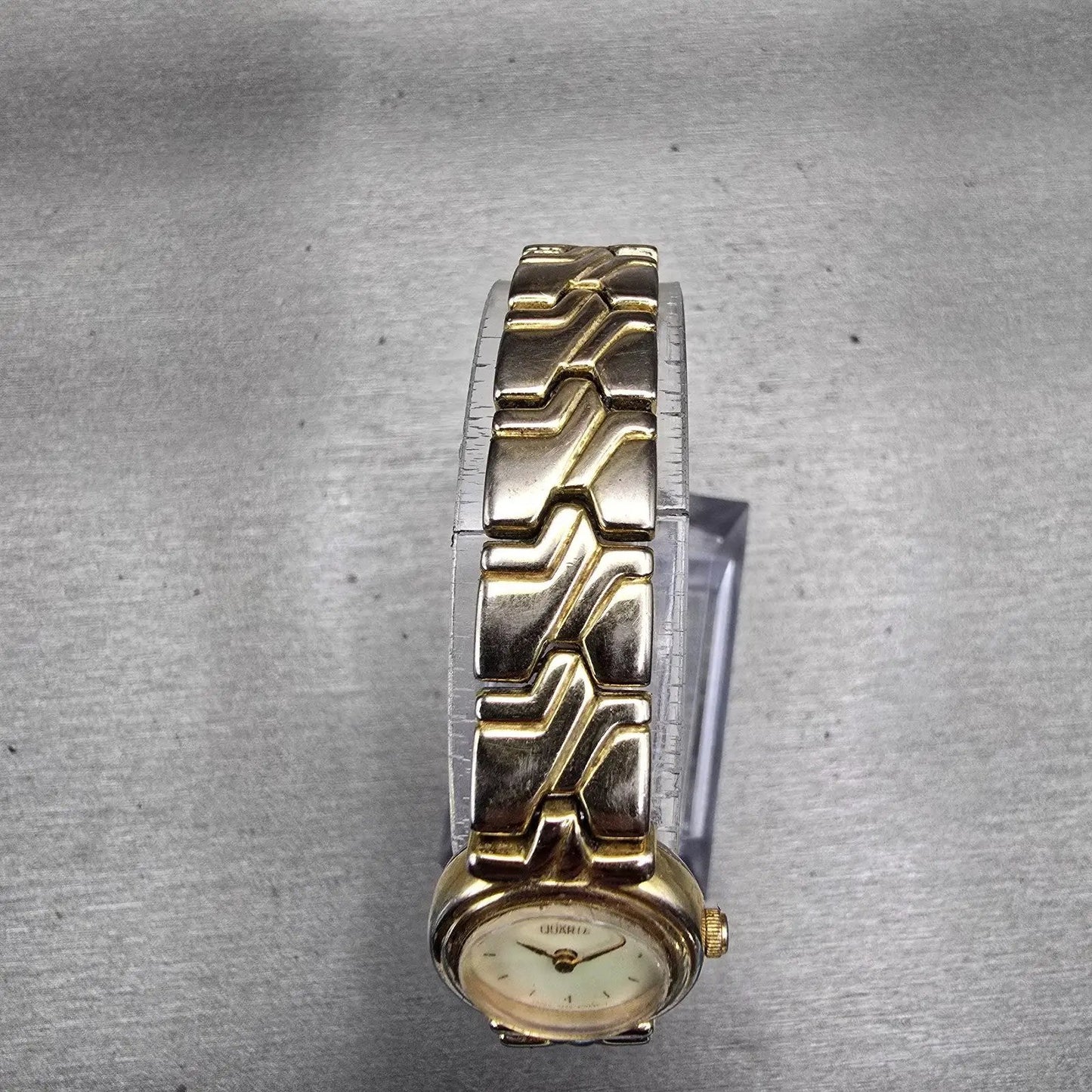 Citizen Watch Women 18mm MOP Dial Gold Tone Round 3220-326113 New Battery VTG4