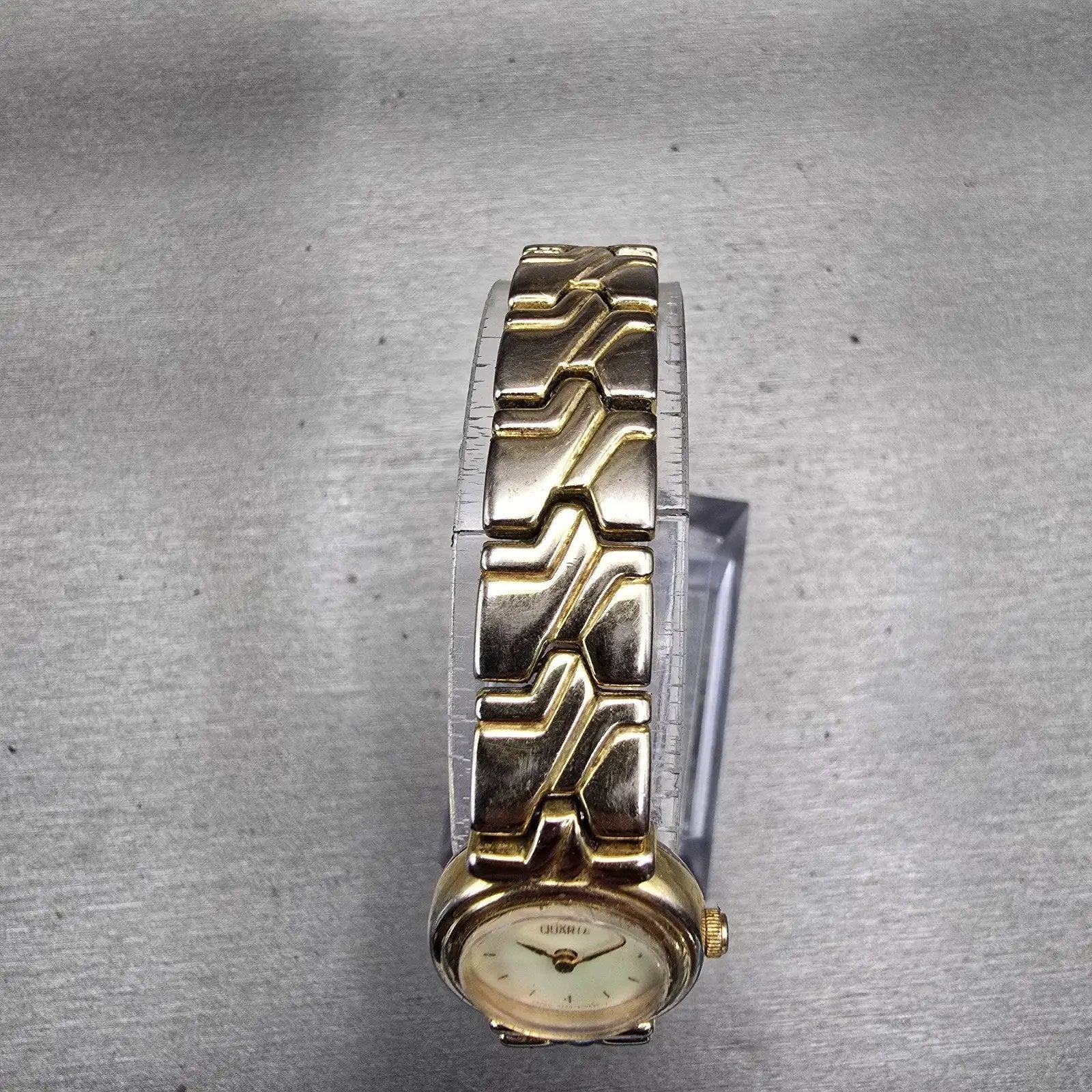 Citizen Watch Women 18mm MOP Dial Gold Tone Round 3220-326113 New Battery VTG4