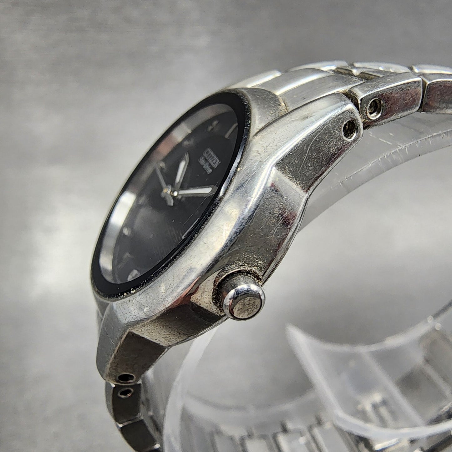 Citizen EcoDrive Watch Women 26mm Black Dial Steel Date Round E011S058503 Runs2
