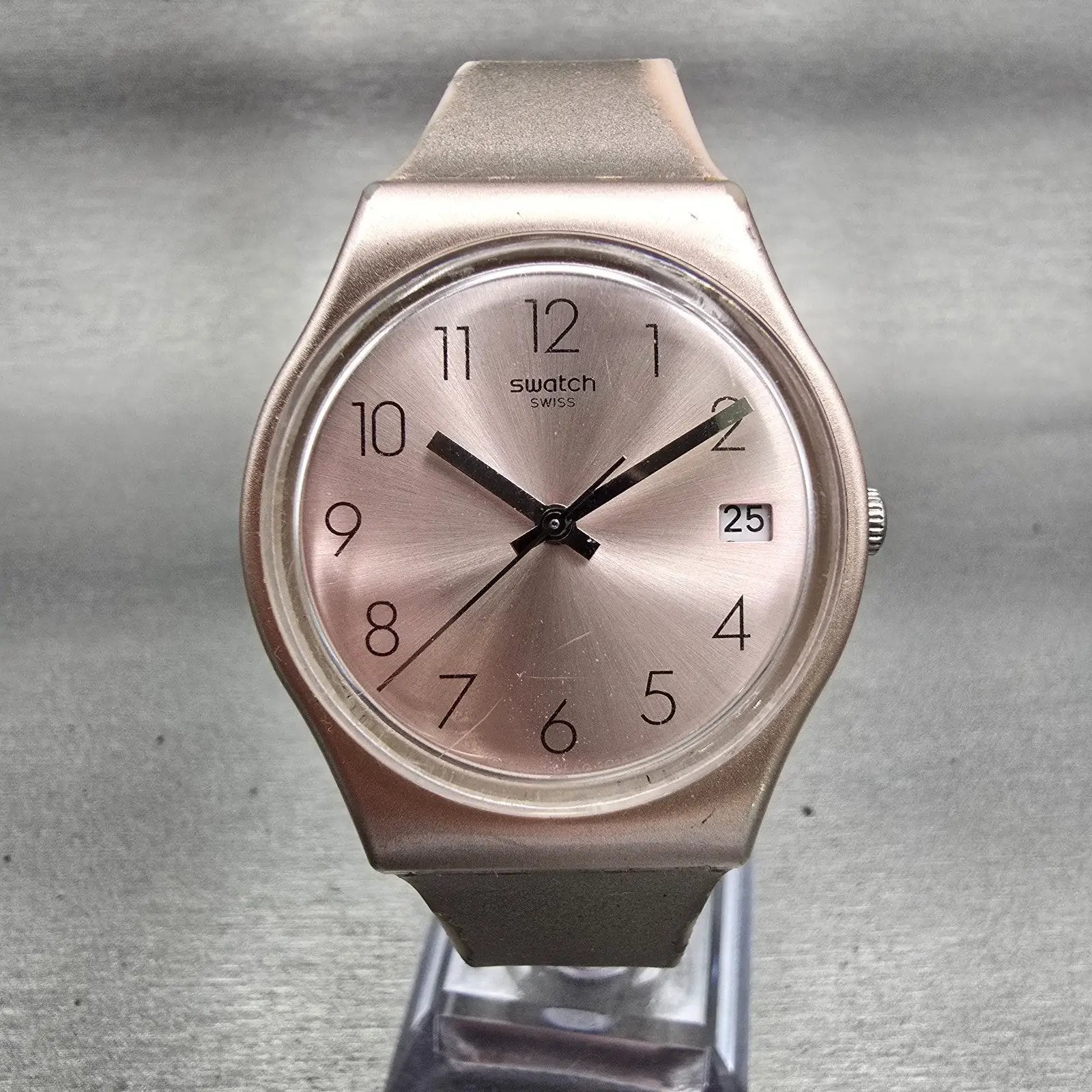 Swatch PINKBAYA Watch Women Pink Dial Pink Case Date Round GP403 New Battery0
