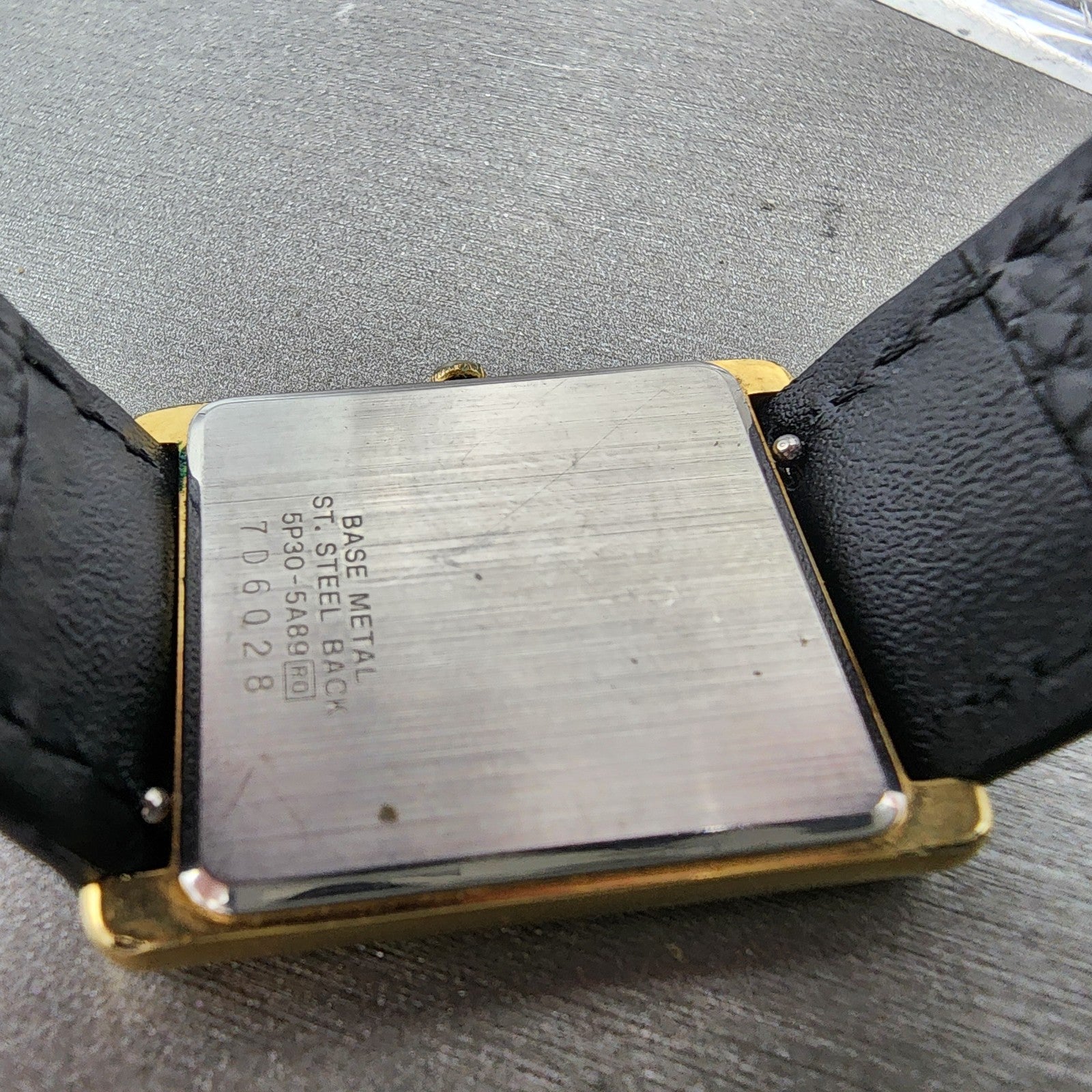 Seiko Tank Watch Men 26mm White Dial Gold Tone Rectangle 5p305a89 New Battery9