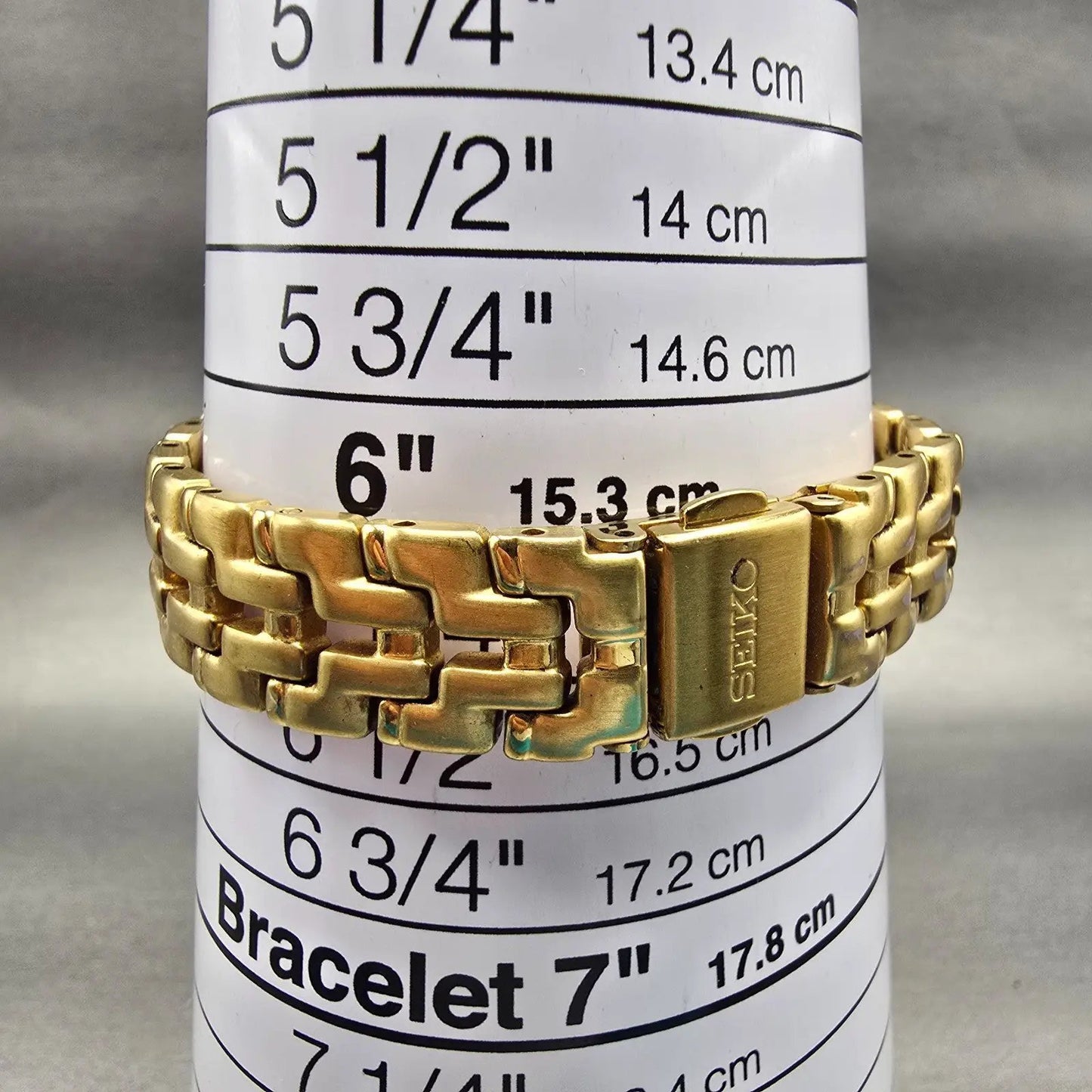 Seiko Watch Women 26mm Champagne Dial Gold Tone Date Round 7N82-0599 New Battery9