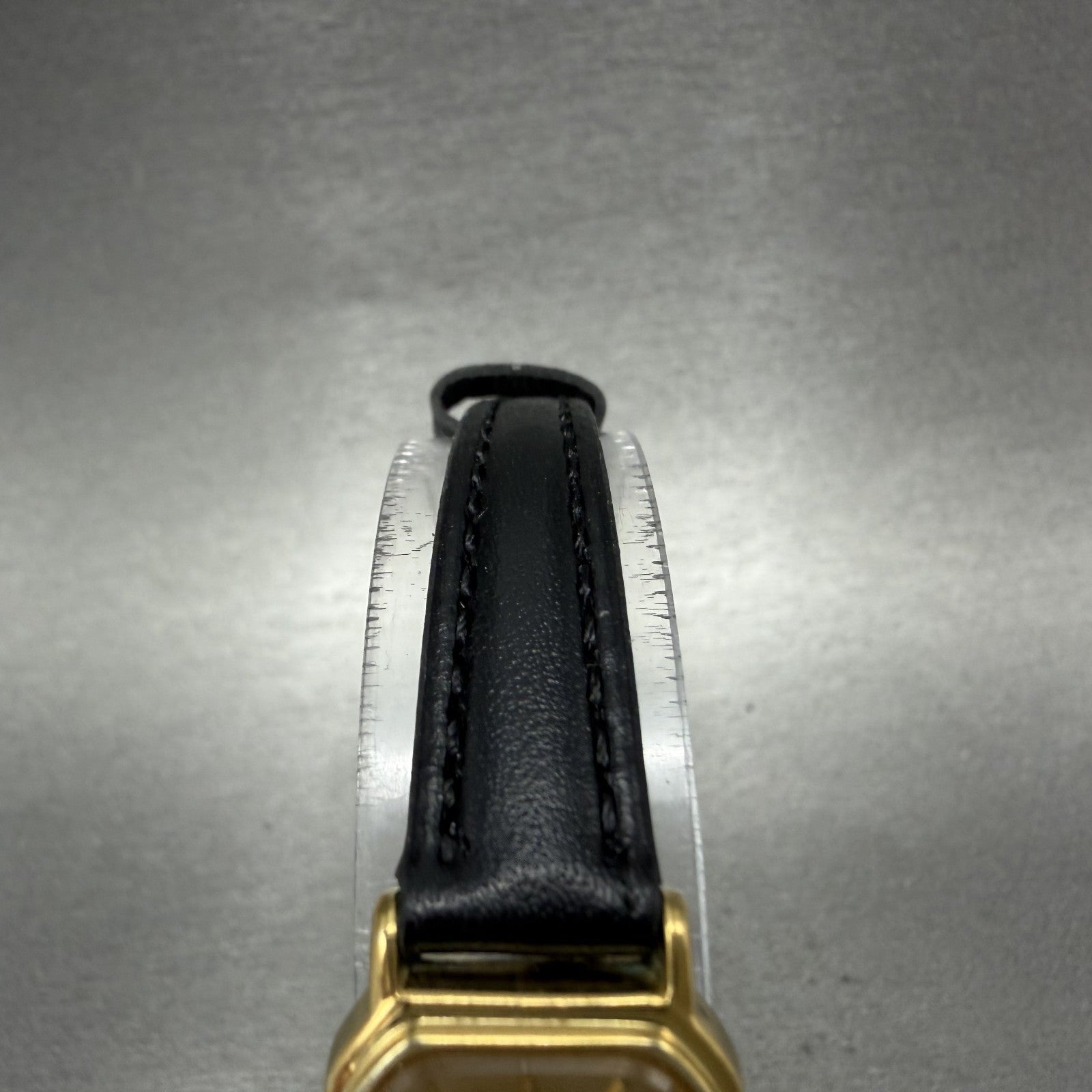 Seiko Tank Watch Women 17mm Champagne Dial Gold Tone 2P20-5A00 New Battery4