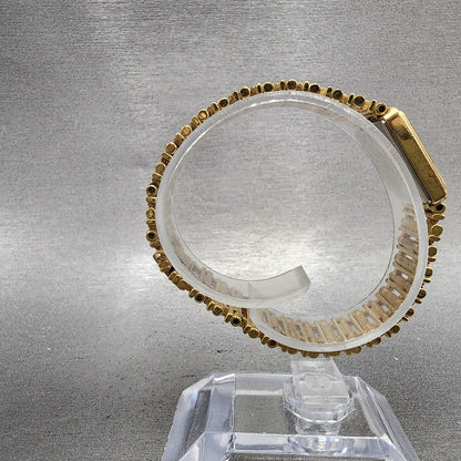Seiko Tank Watch Women 17mm Champagne Dial Gold Tone 12215700 New Battery8