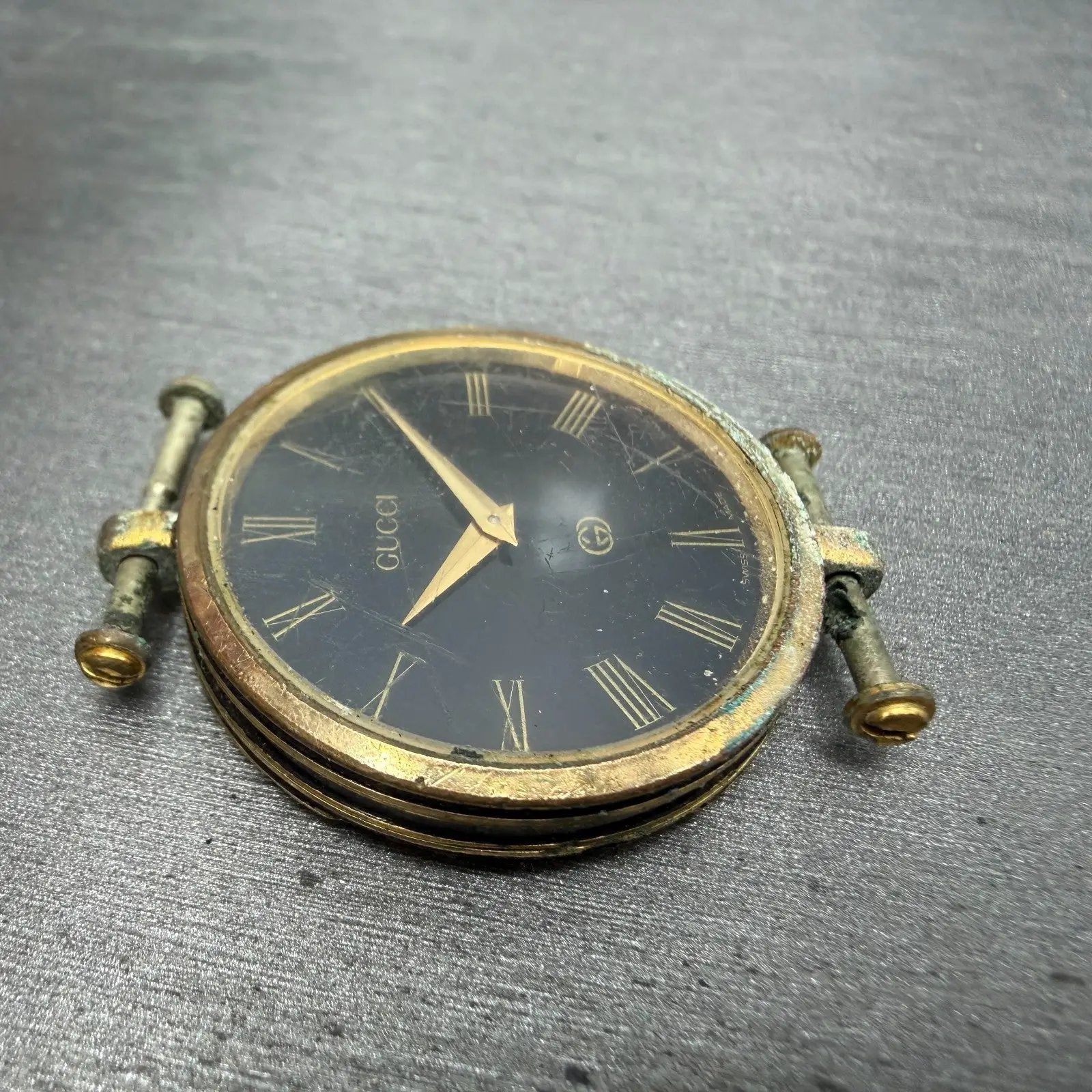 Gucci 2000M Watch Men 30mm Black Dial Gold Plated Round New Battery Vintage 65G3