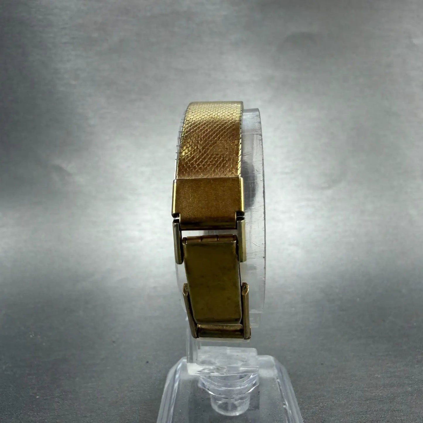 48043107
