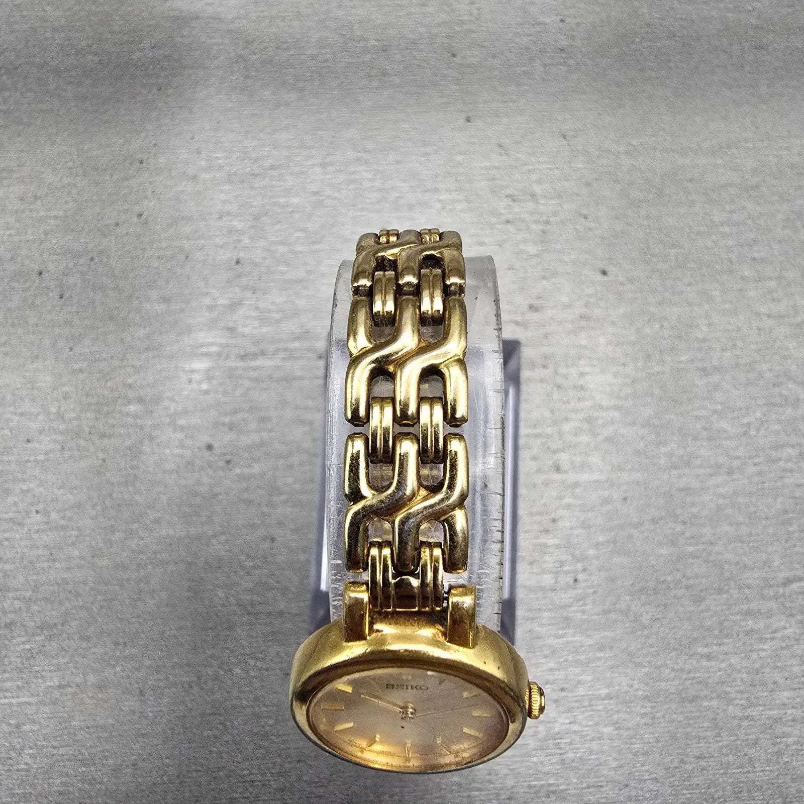 Seiko Watch Women 21mm Gold Dial Gold Tone Round 1N00-1E09 New Battery Vintage4