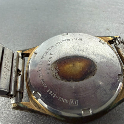 Seiko SQ Watch Men 34mm Silver Dial Gold Tone Daydate Round 6923-7009 PARTS10