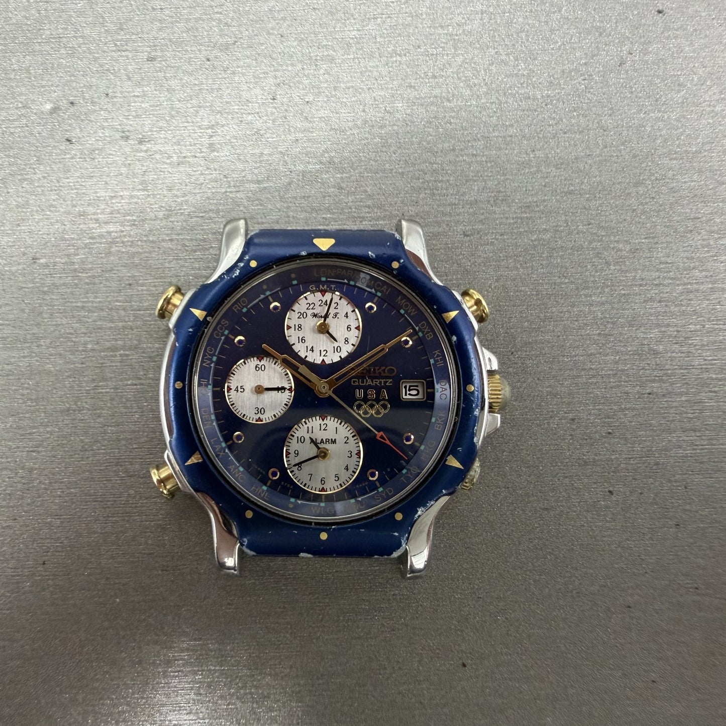 Seiko Team USA World Time Watch Men 37mm Blue Silver Tone Alarm Date PARTS0