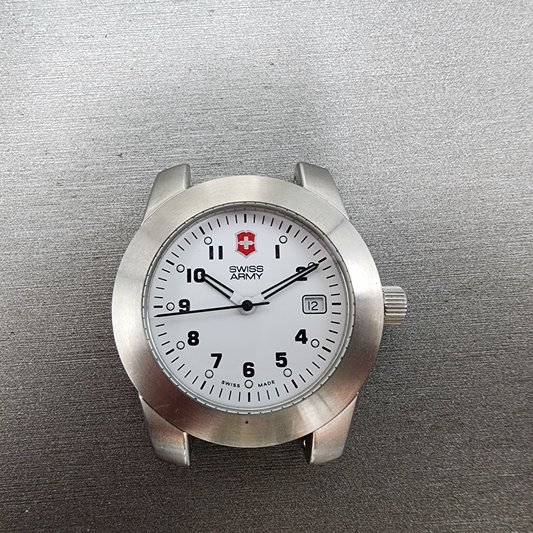 Victorinox Swiss Army Peak Watch Women 30mm White Dial Silver Tone New Battery0