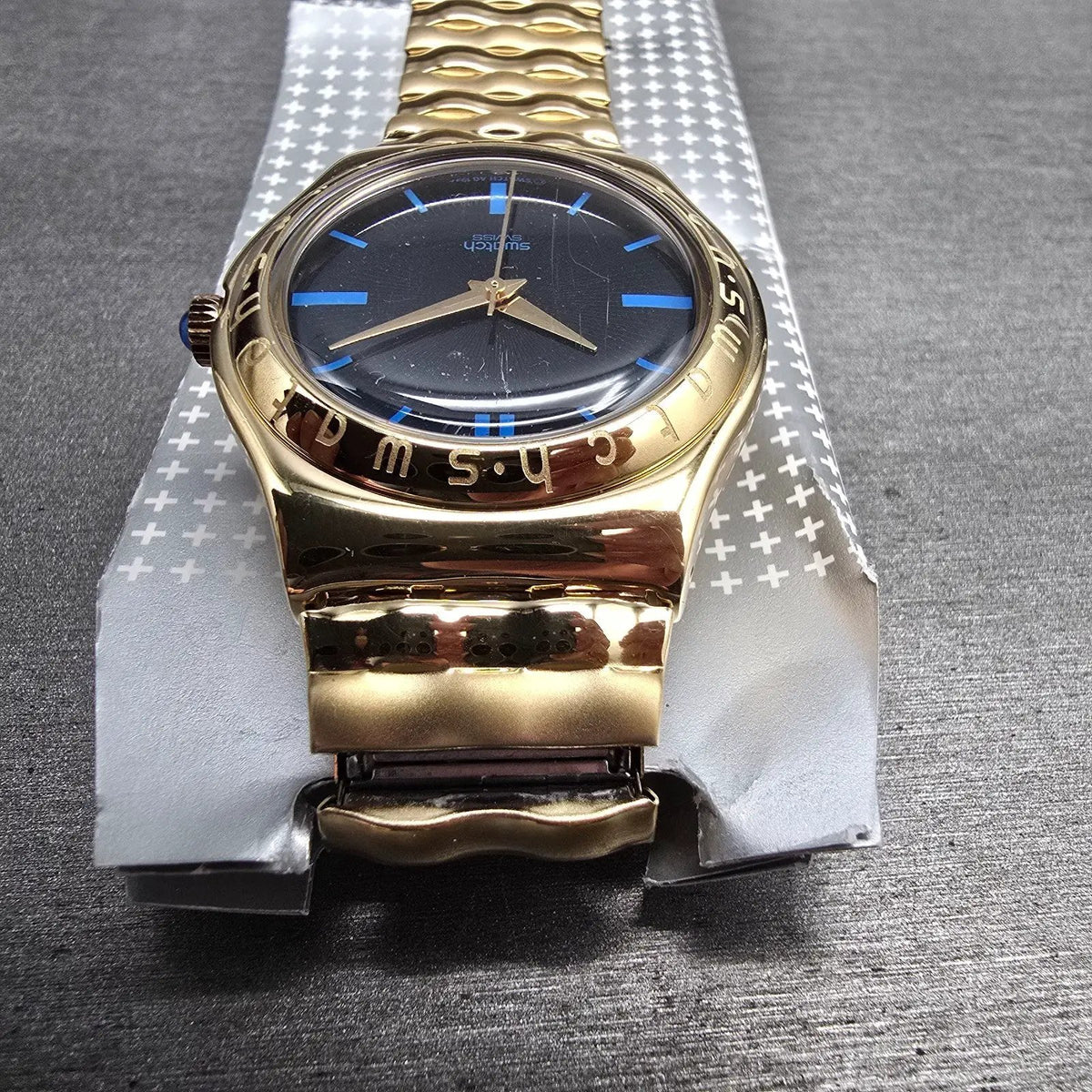 Swatch Irony Medium Evensong Watch Men 33mm Blue Dial Gold YLG110 New Batt NOS8