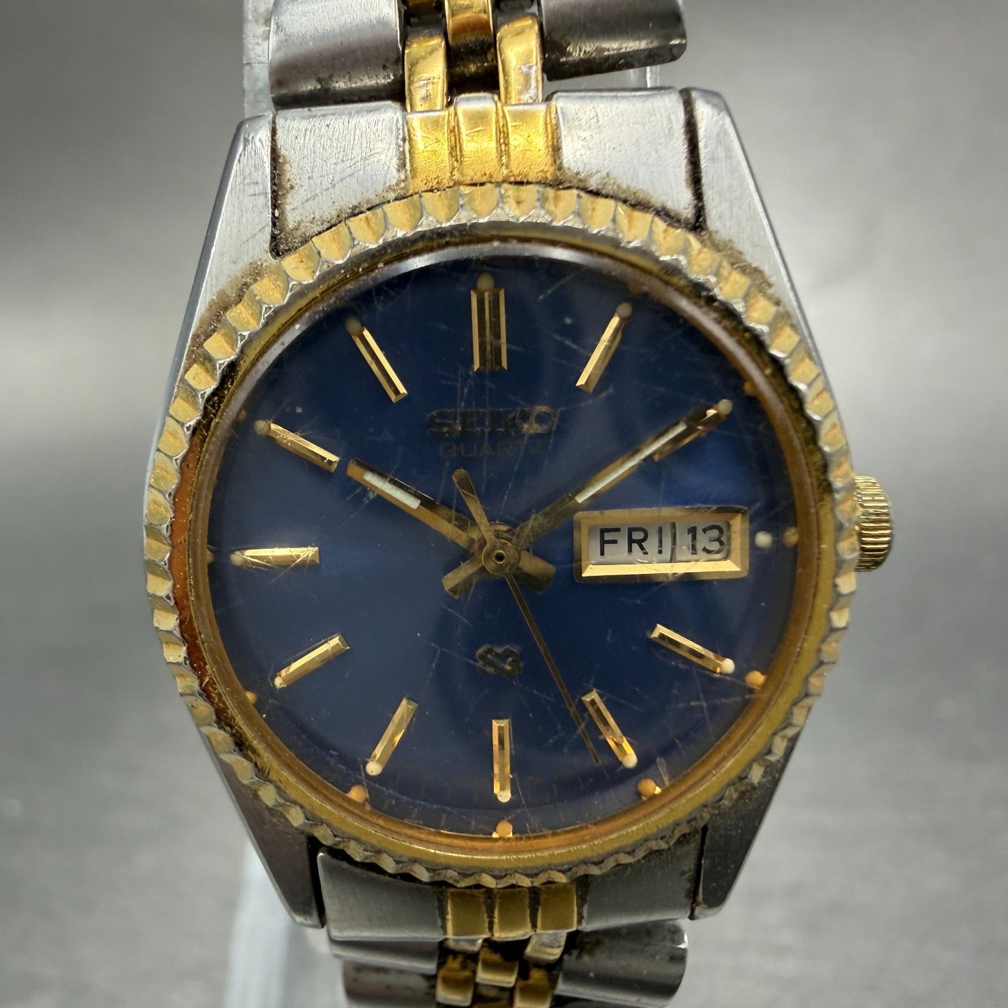 Seiko SQ Watch Women 24mm Blue Dial Two Tone Daydate Round New Battery MNR321
