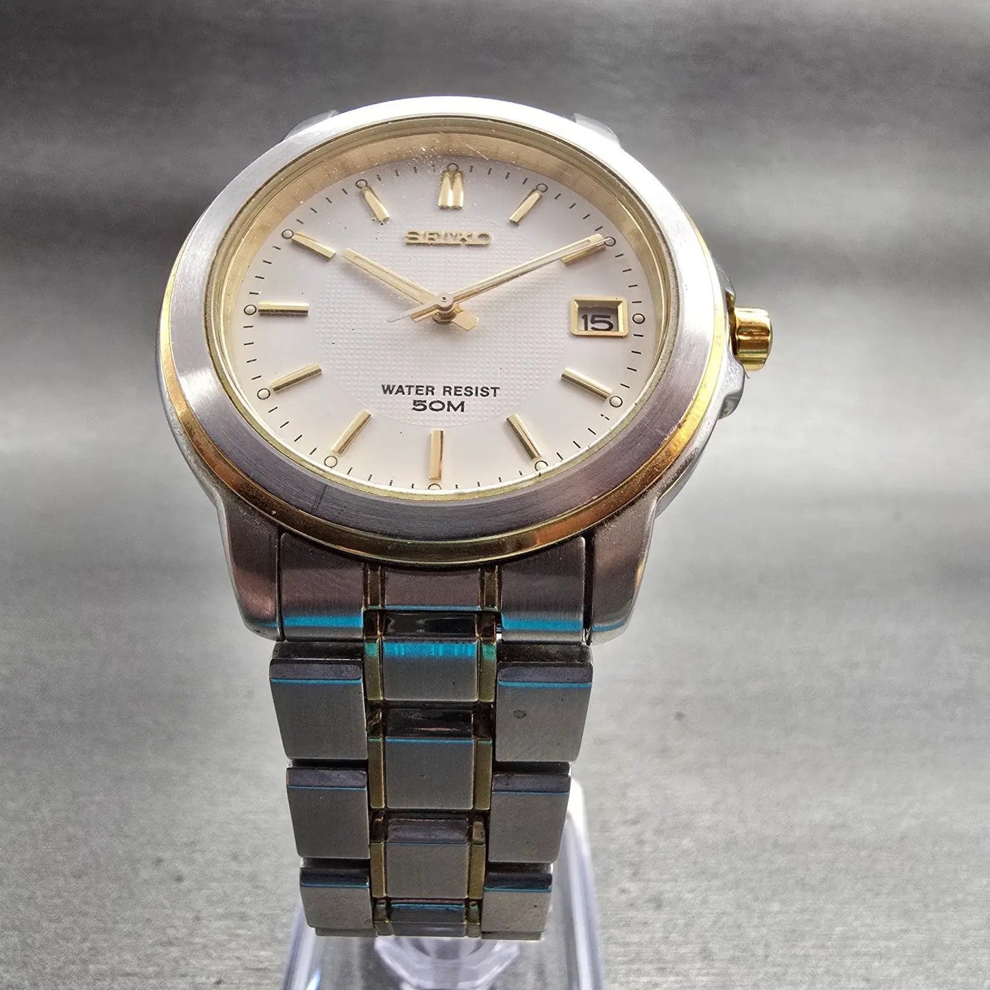 Seiko Watch Men 38mm White Dial Two Tone Date Round V742-6119 New Battery VTG5