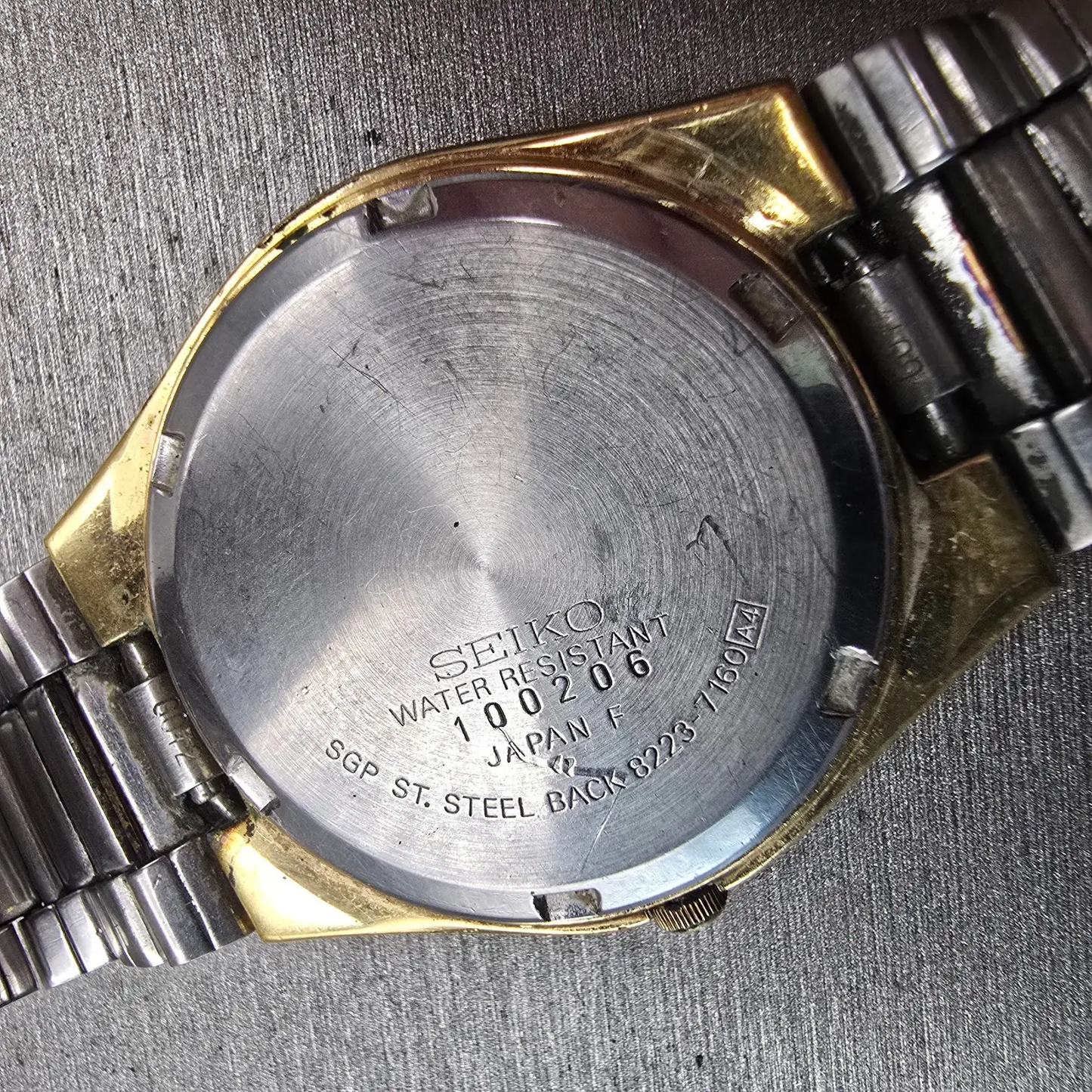 Seiko SQ Watch Men 34mm Gold Dial Gold Tone Daydate Round 8223-7160 New Battery10