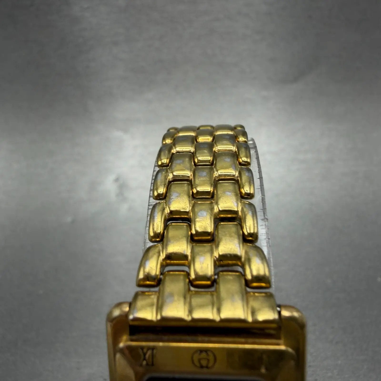 48201863