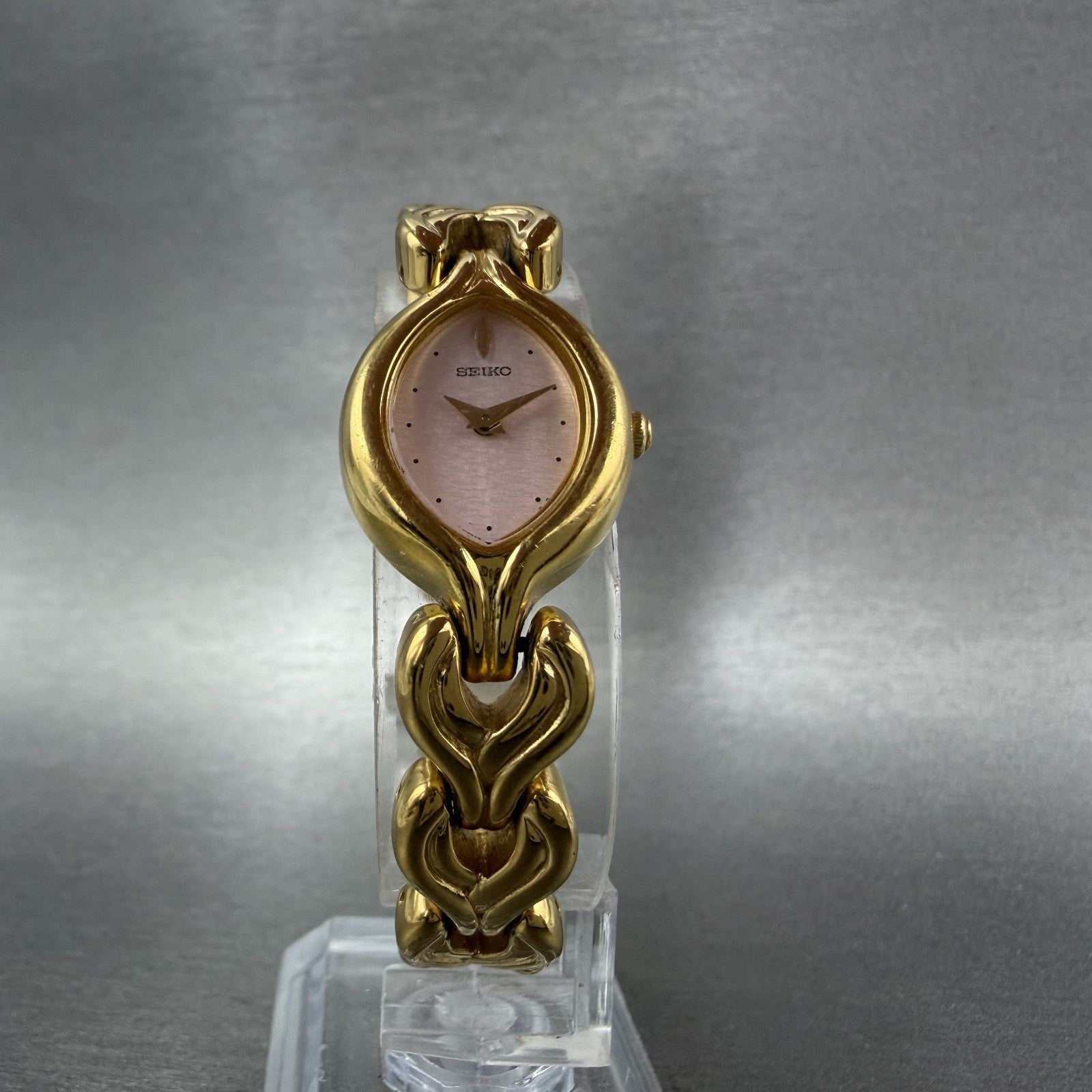 Seiko Watch Women 18mm Pink Dial Gold Tone Oval 4N006739 VTG New Battery5