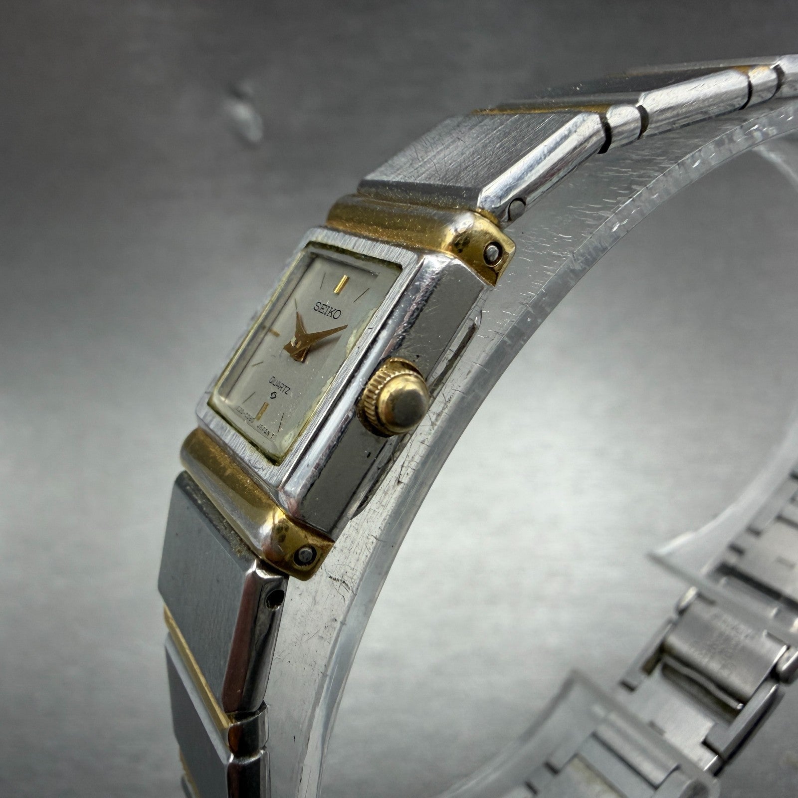 Seiko Tank Watch Women 14mm Silver Dial Two Tone Square 1E20-5030 New Battery2