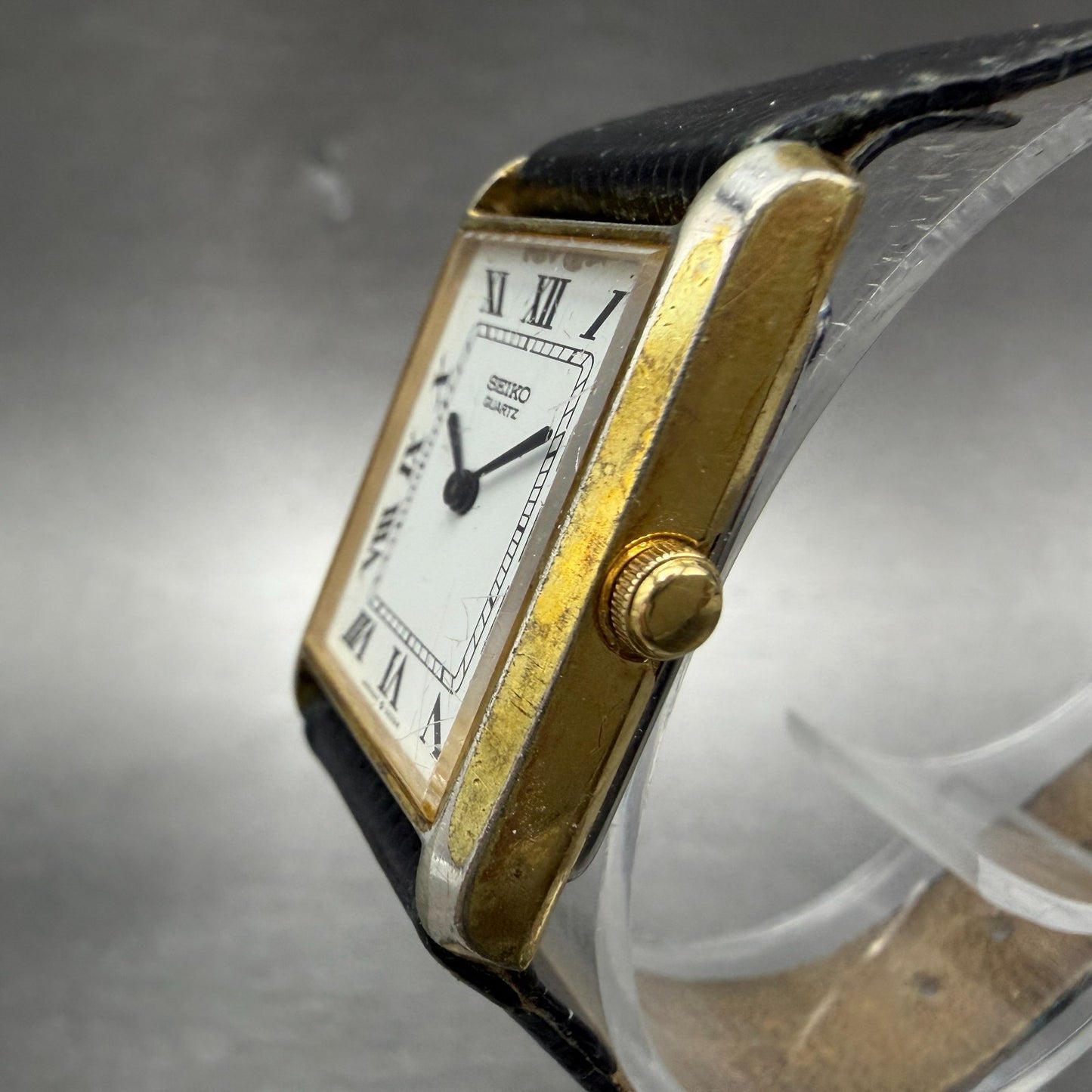 Seiko Tank Watch Women 20mm White Dial Gold Tone Rectangle 4700-5099 PARTS3