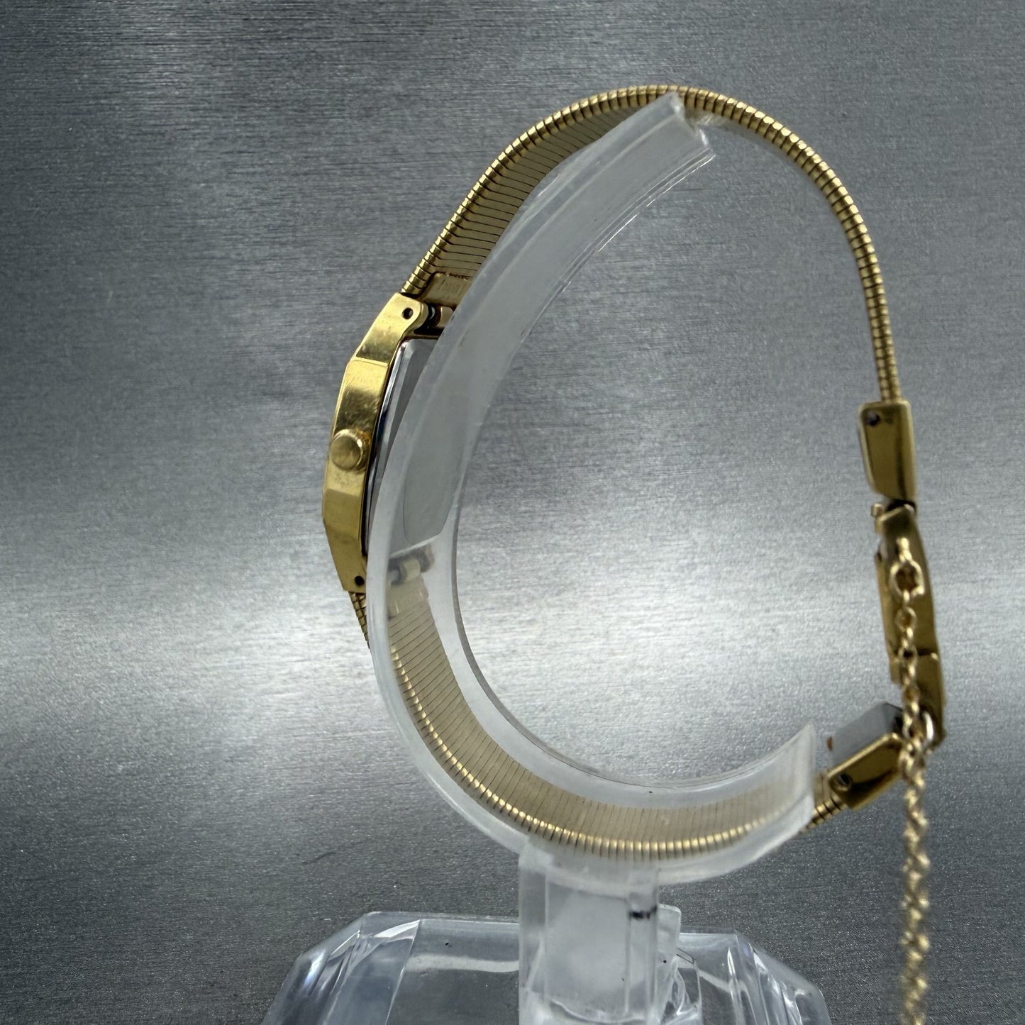 Seiko Tank Watch Women 16mm Champagne Dial Gold Tone 2C206379 New Battery6