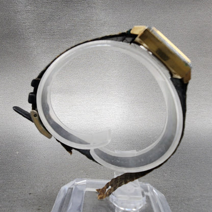 Rado Florence Tank Watch Women 24mm Black Dial Gold Tone Rectangle New Battery7