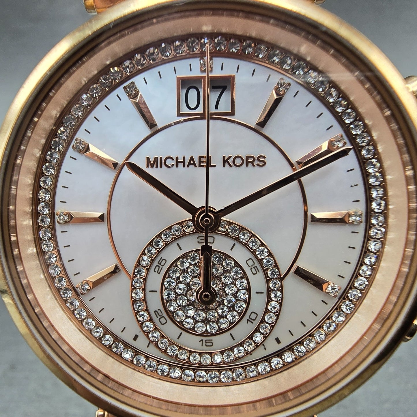 Michael kors Sawyer Watch Women 39mm MOP Dial Rose Gold Tone Date Chrono NewBatt1