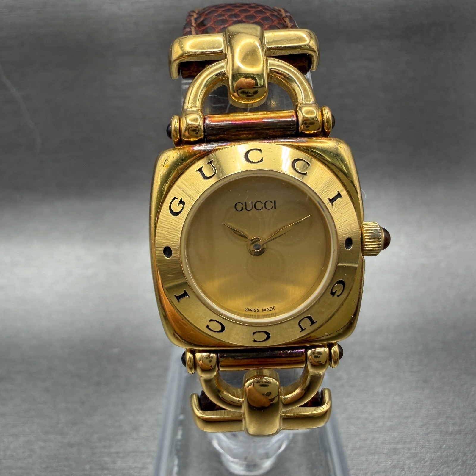 Gucci 6300L Watch Women 22mm Gold Dial Gold Plated Square New battery VTG0